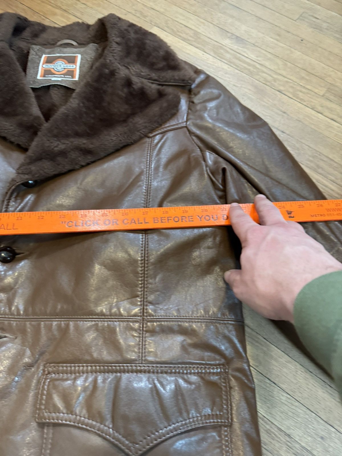 Vintage Pioneer Wear USA Vintage Leather Sherpa Style Western Jacket Size US L / EU 52-54 / 3 - 8 Thumbnail