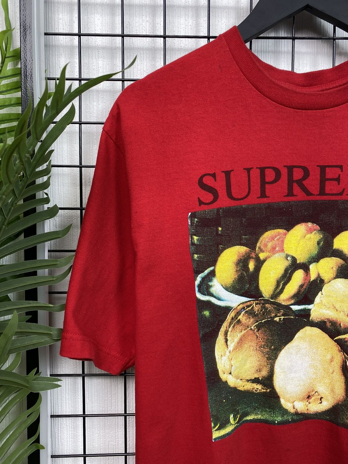Supreme Supreme Still Life Tee (FW18) L size red Men’s L Hype OG Size US L / EU 52-54 / 3 - 7 Thumbnail