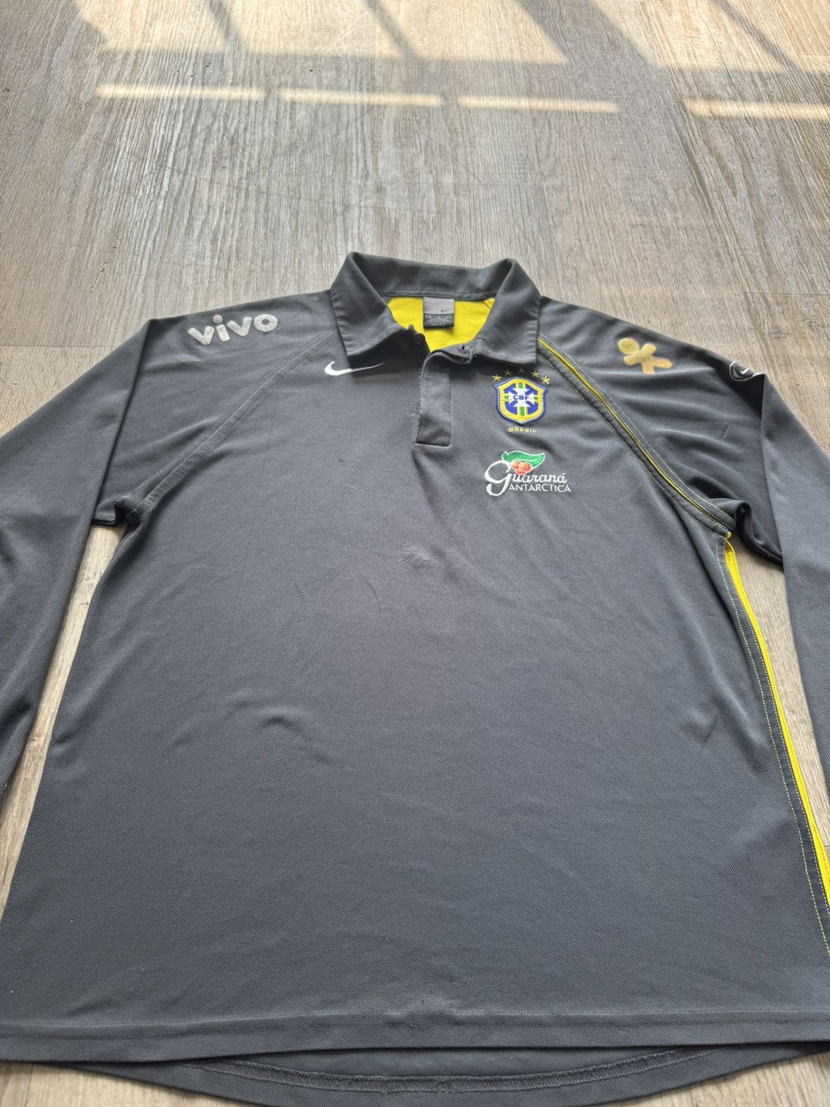 Nike Brazil 2004 Total 90 Nike Shirt Size US M / EU 48-50 / 2 - 2 Thumbnail