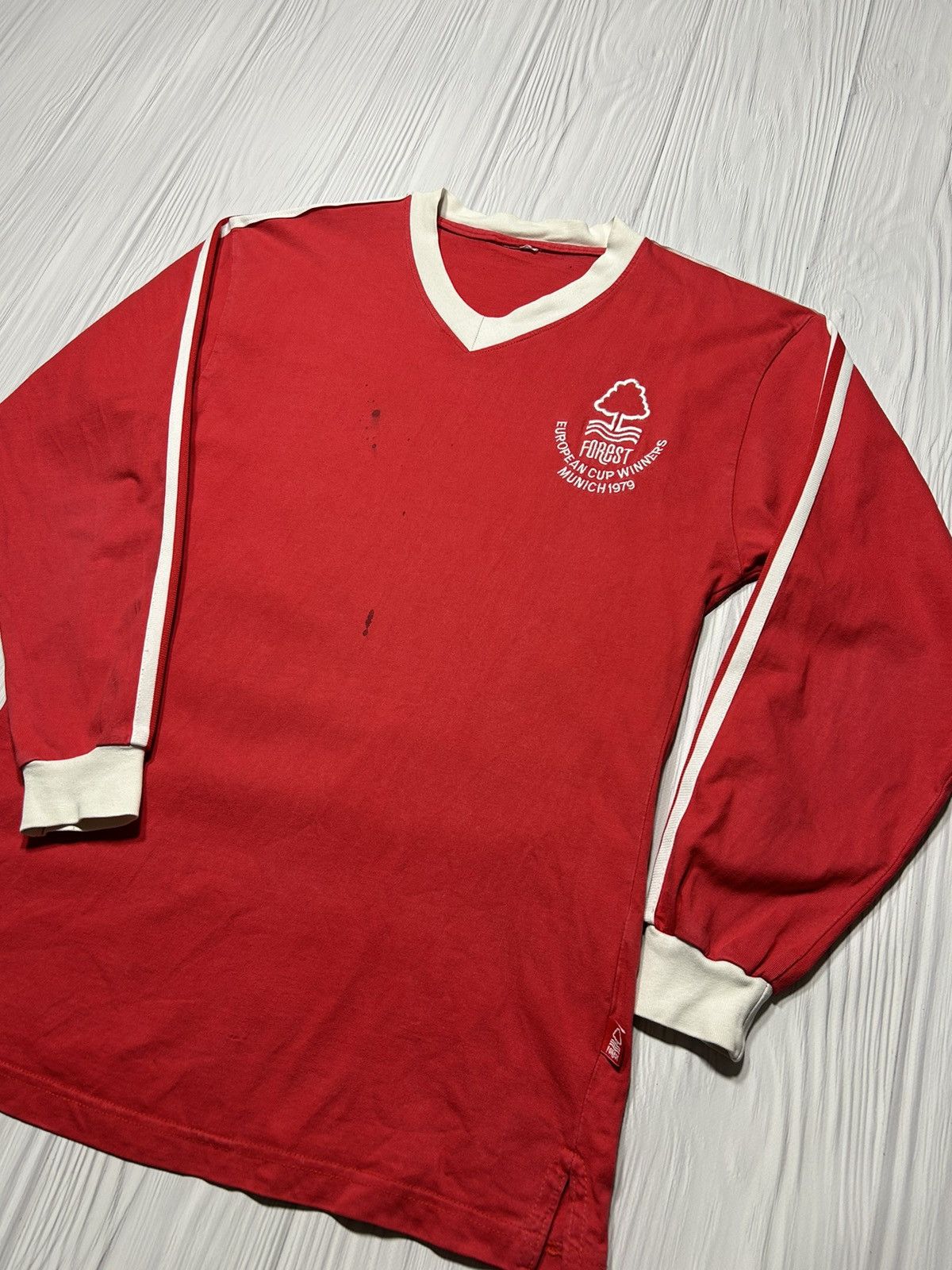 Vintage Vintage Nottingham Forest 1977-80 Very Rare Soccer Jersey Size US M / EU 48-50 / 2 - 2 Thumbnail