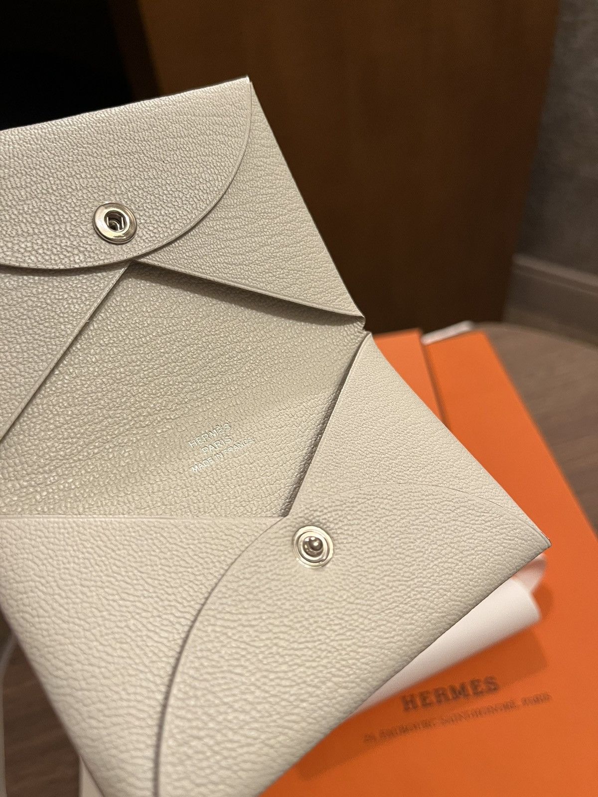 Hermes Super Rare Chèvre Mysore Hermes Calvi Wallet Mushroom Size ONE SIZE - 12 Thumbnail