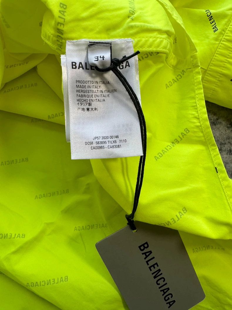 Balenciaga Balenciaga size 34 Fluorescent yellow bullet screen logo si Size US S / EU 44-46 / 1 - 5 Thumbnail
