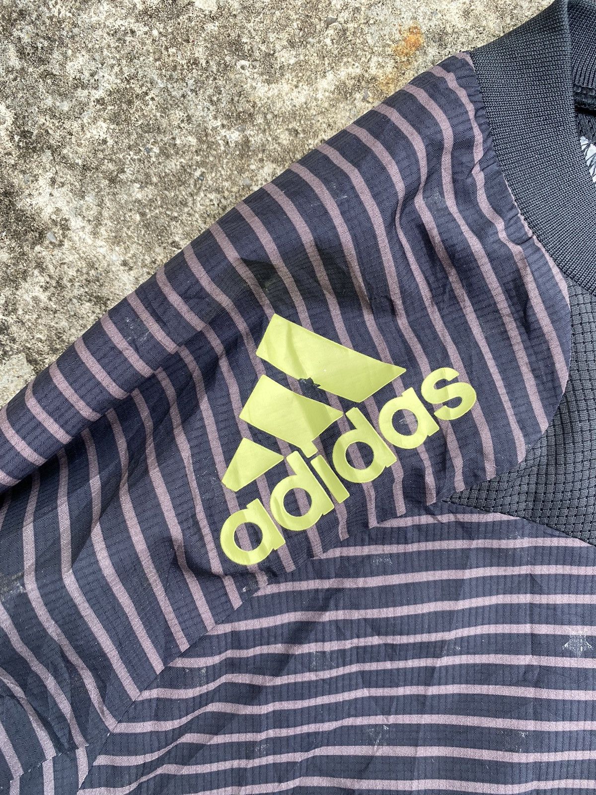 Adidas Vintage Adidas Pullover Windbreaker Size US M / EU 48-50 / 2 - 3 Thumbnail