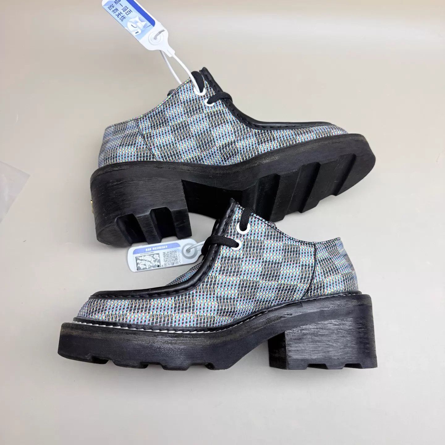 Louis Vuitton LV Laser Monogram Loafer 99 New 36.5 Size US 6 / IT 36 - 5 Thumbnail