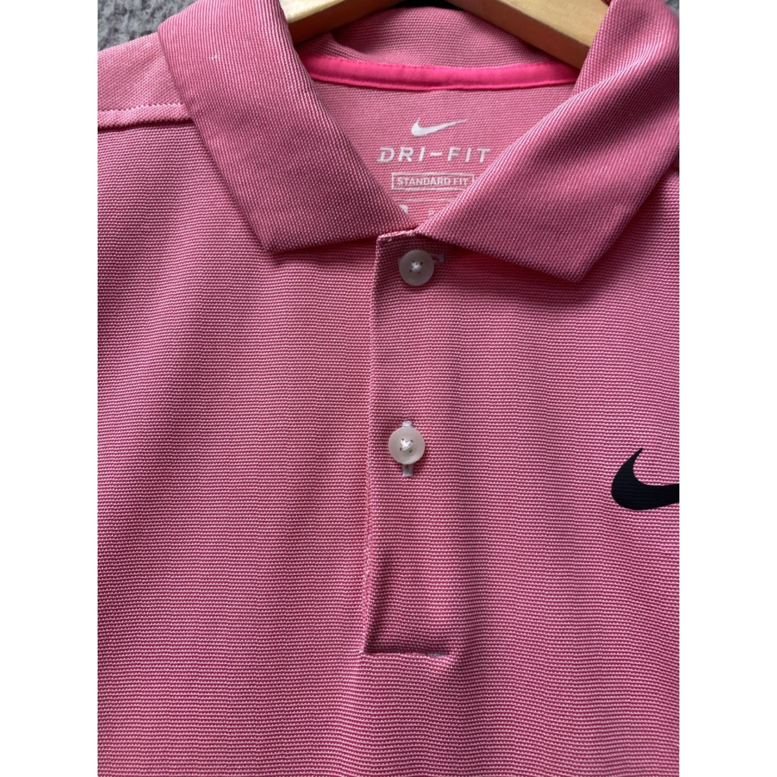 Nike Nike Polo Shirt Men Dri-Fit Solid Pink Short Sleeve S Golf Rugby Size US S / EU 44-46 / 1 - 4 Thumbnail