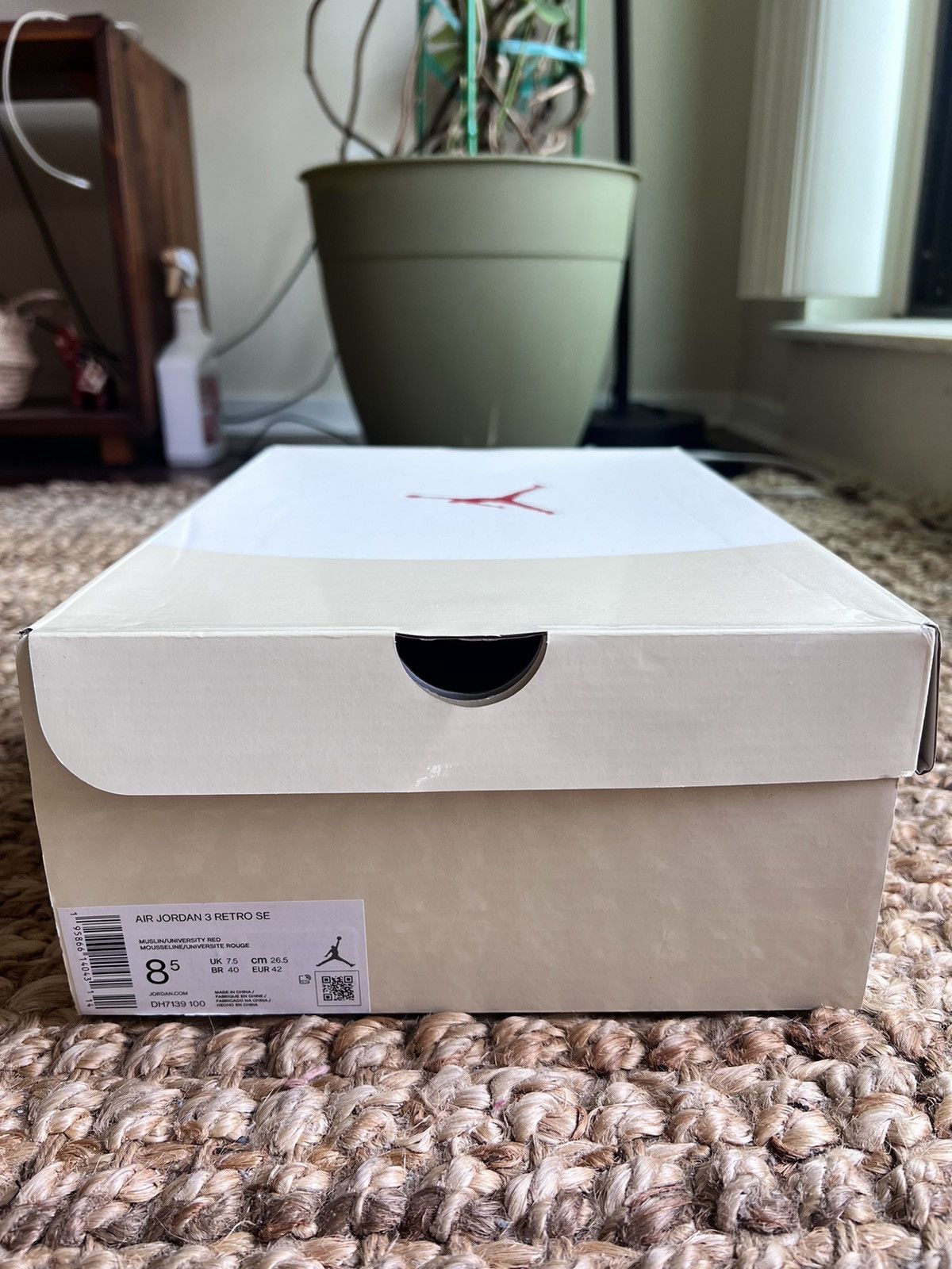 Jordan Brand × Nike Nike Air Jordan 3 Retro Muslin 2022 Size US 8.5 / EU 41-42 - 6 Thumbnail