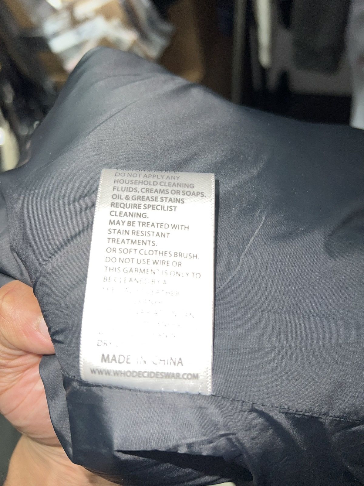 Who Decides War WDW LEATHER BUTTON UP SHIRT Size US L / EU 52-54 / 3 - 12 Thumbnail