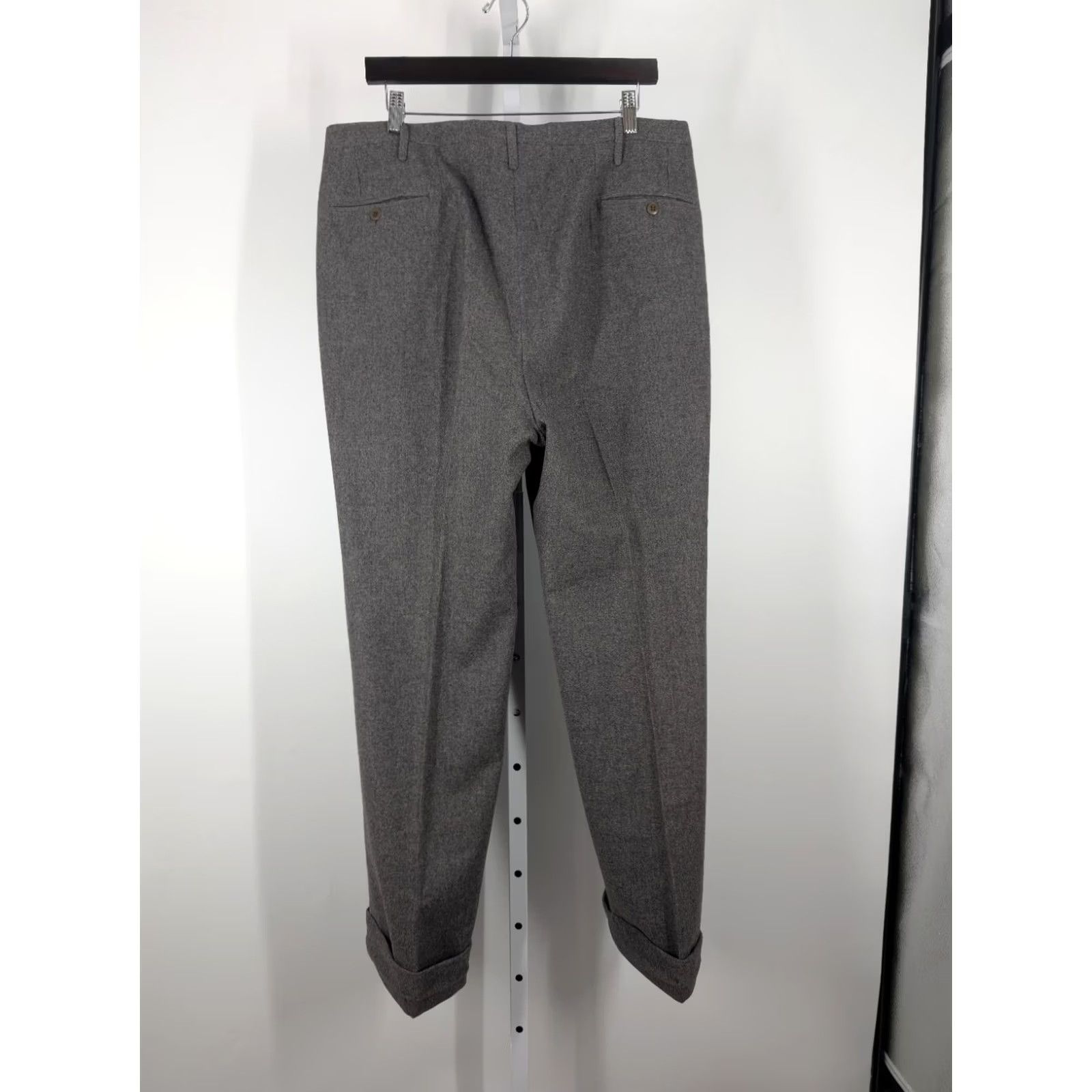 Vintage VINTAGE Sartoria Caraceni Gray Wool Pleated Trouser Pants 1970s Formal 36 Inseam 30/Let Out 41 Mens Size US 36 / EU 52 - 6 Thumbnail