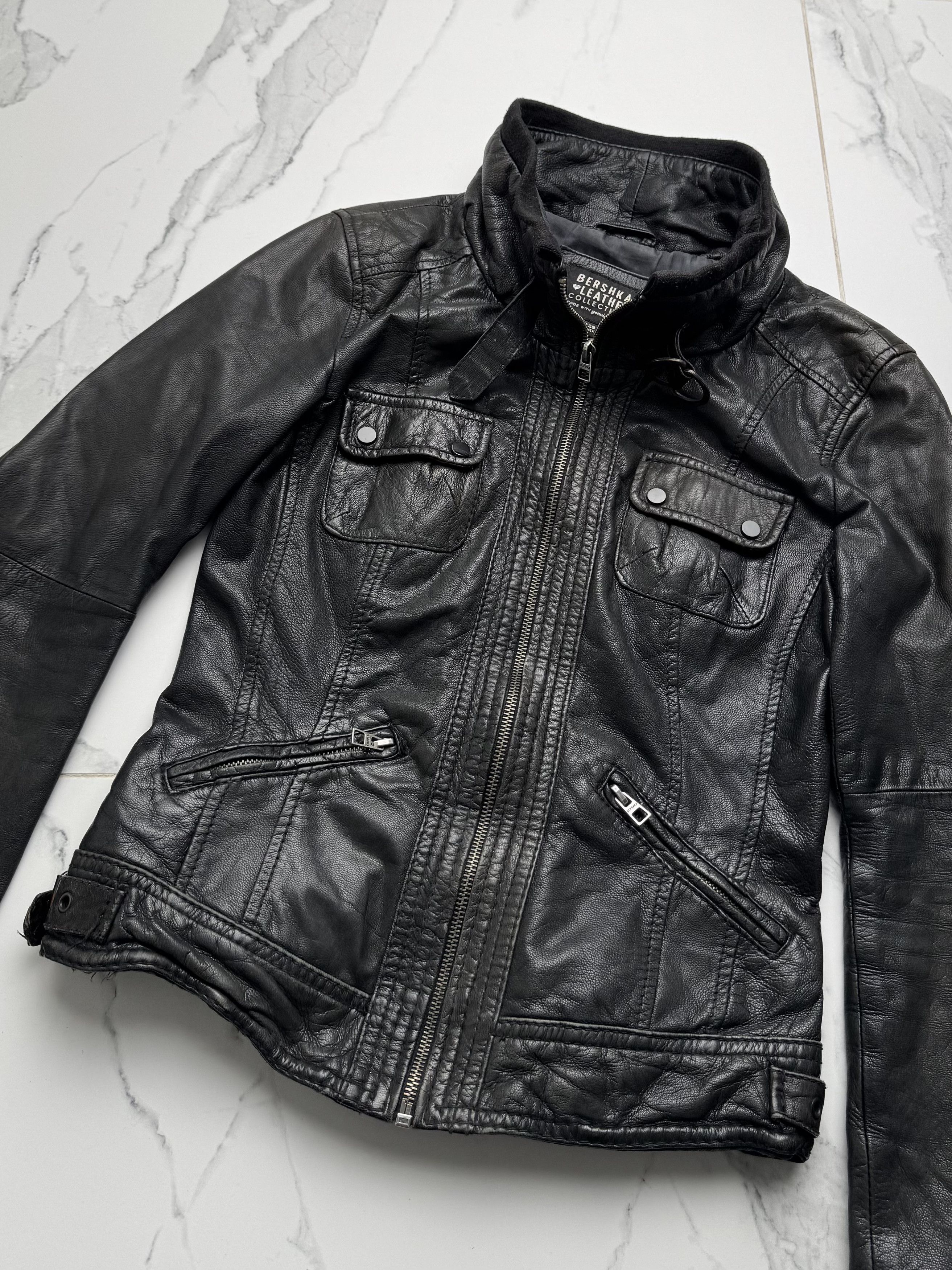 Vintage Vintage Women's Black Leather Jacket Zip Up Biker Style Size M / US 6-8 / IT 42-44 - 5 Thumbnail
