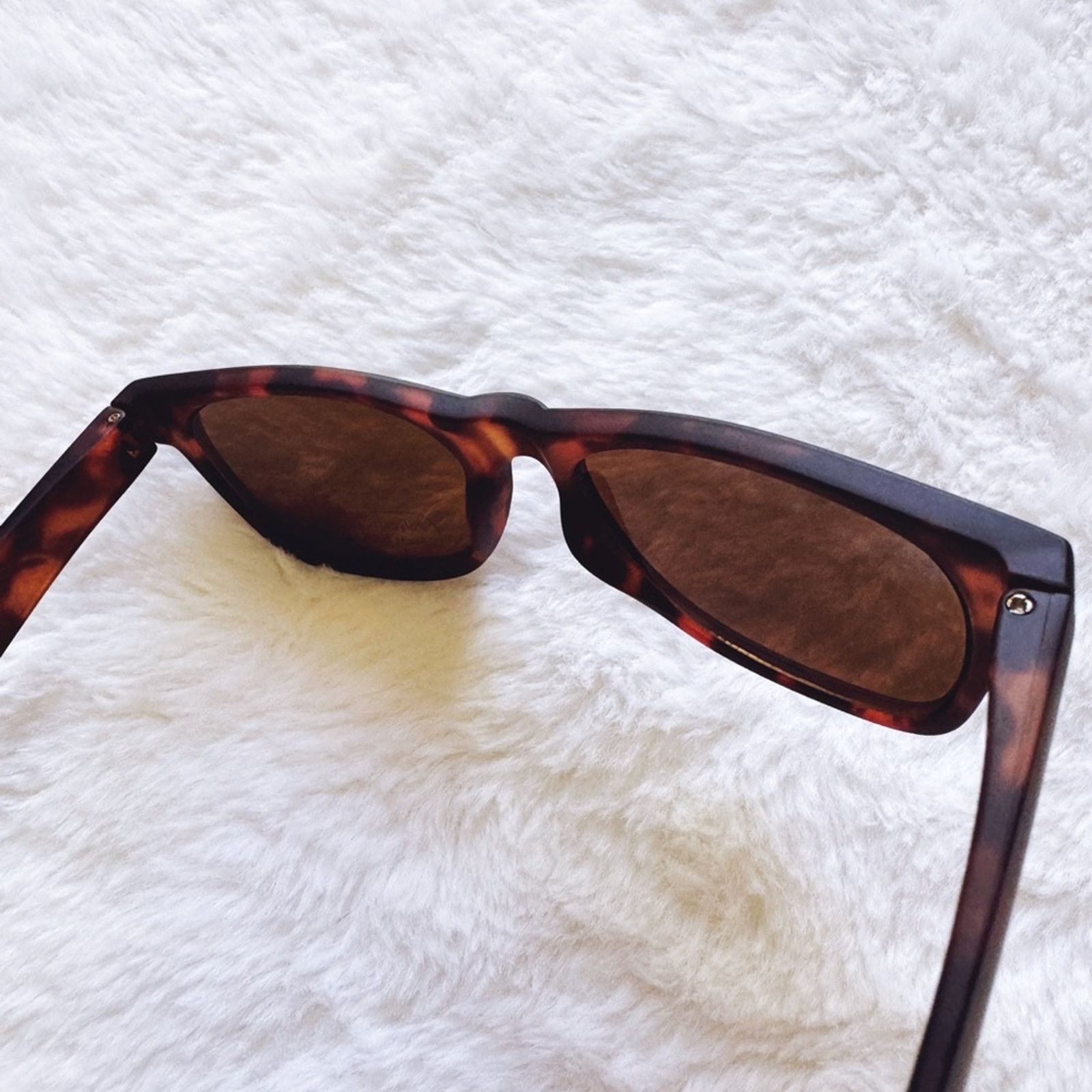 Other Lola Tortoise Brown Polycarbonate Sunglasses Size ONE SIZE - 9 Thumbnail