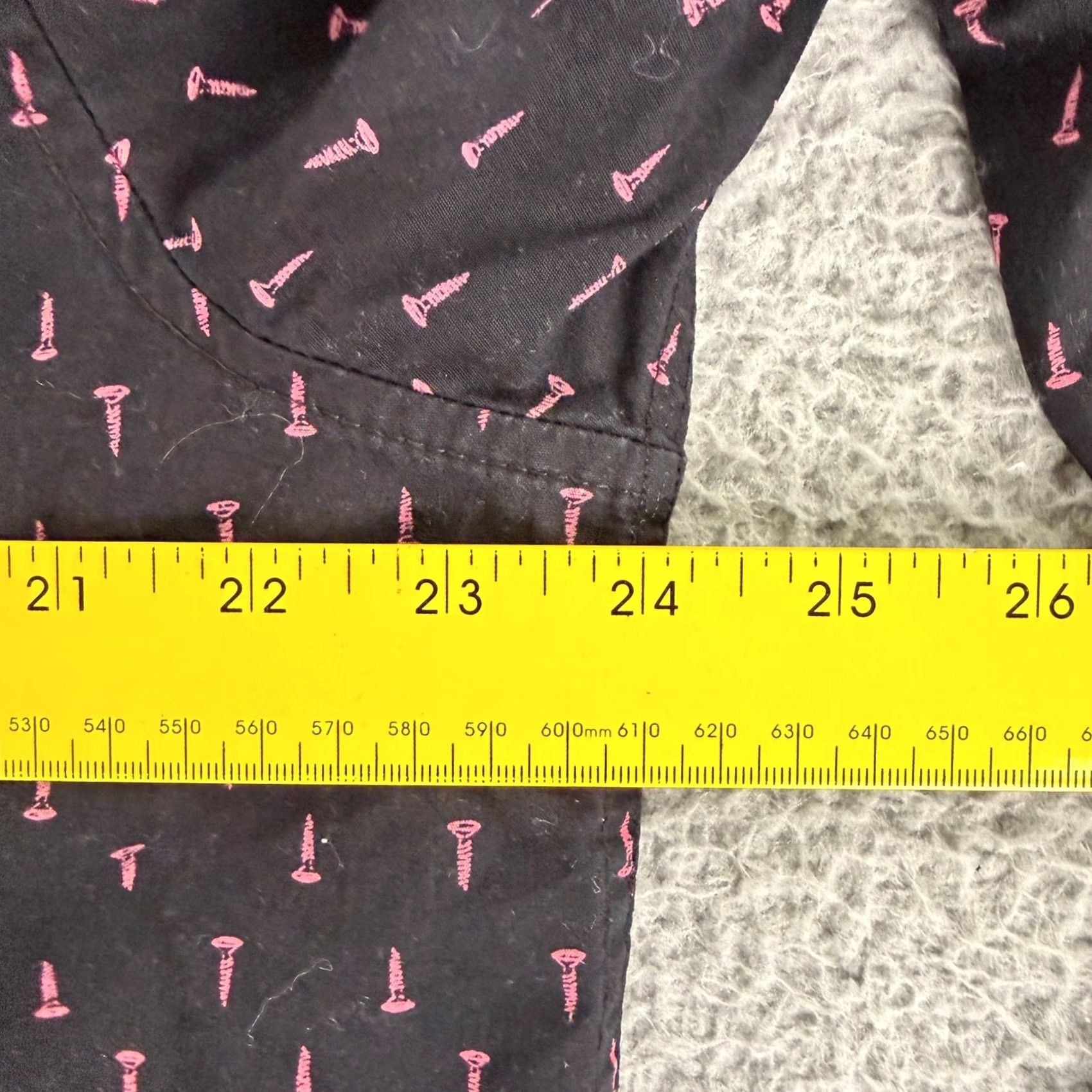 Obey OBEY Button Down Shirt Mens XL Black Pink Screw Print Long Sleeve Streetwear Size US XL / EU 56 / 4 - 6 Thumbnail
