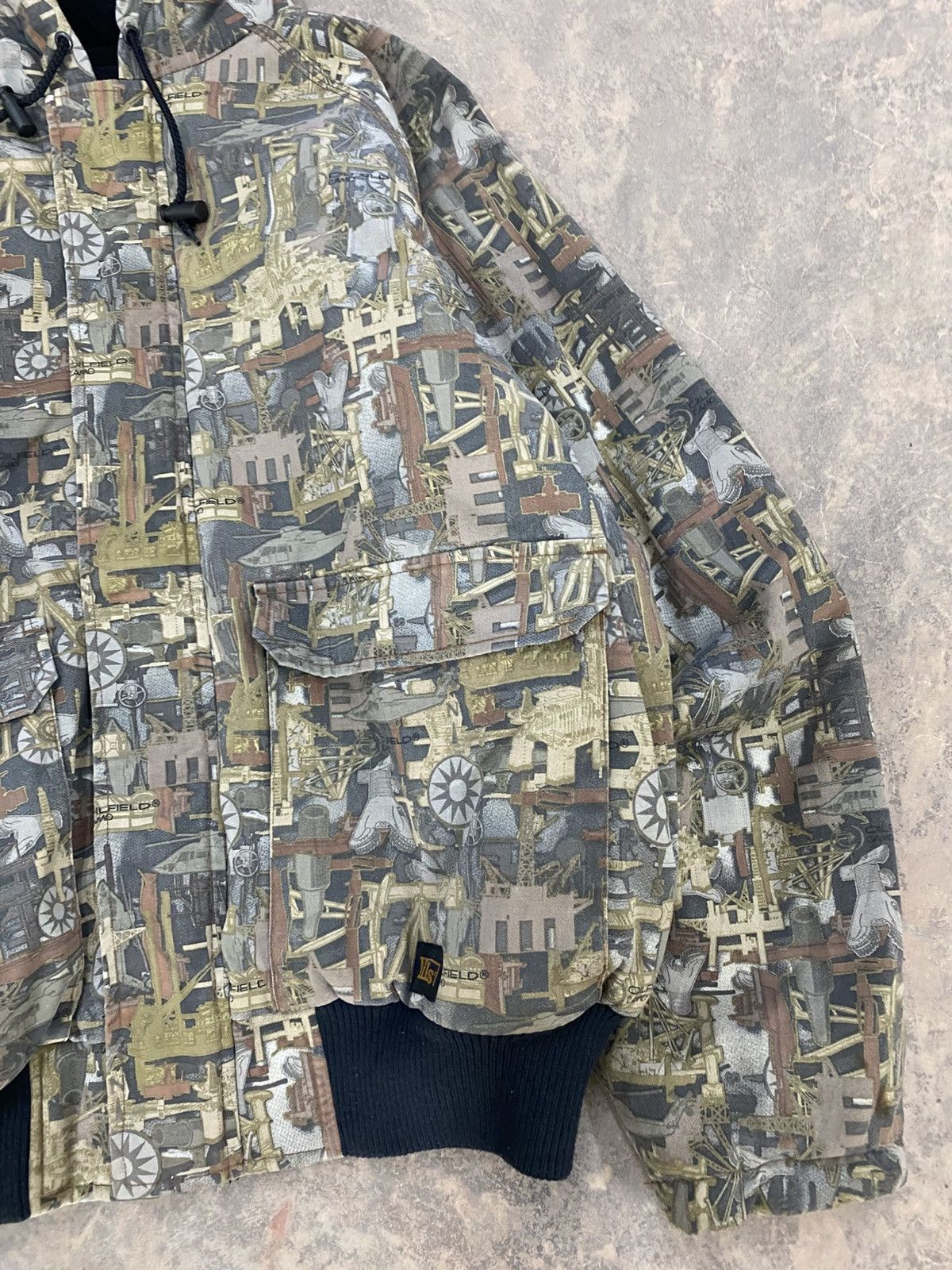 Vintage Walls Detroit Camo Hunting Jacket Winter Realtree 90s Flight Size US L / EU 52-54 / 3 - 5 Thumbnail
