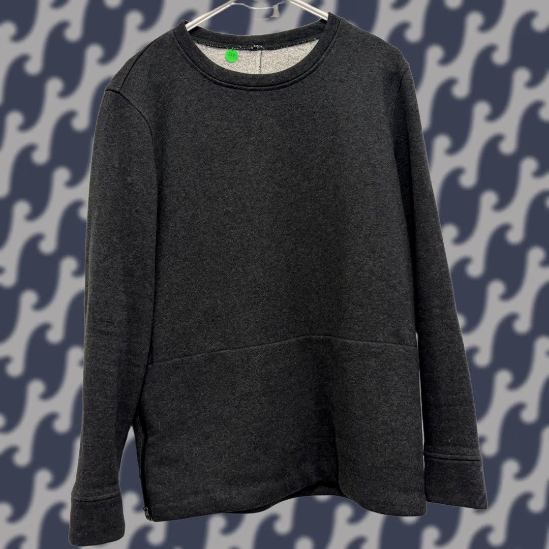 Lululemon Lululemon Charcoal Gray Side Zip Crewneck Sweatshirt Fleece Size 6 Women Size M / US 6-8 / IT 42-44 - 1 Thumbnail