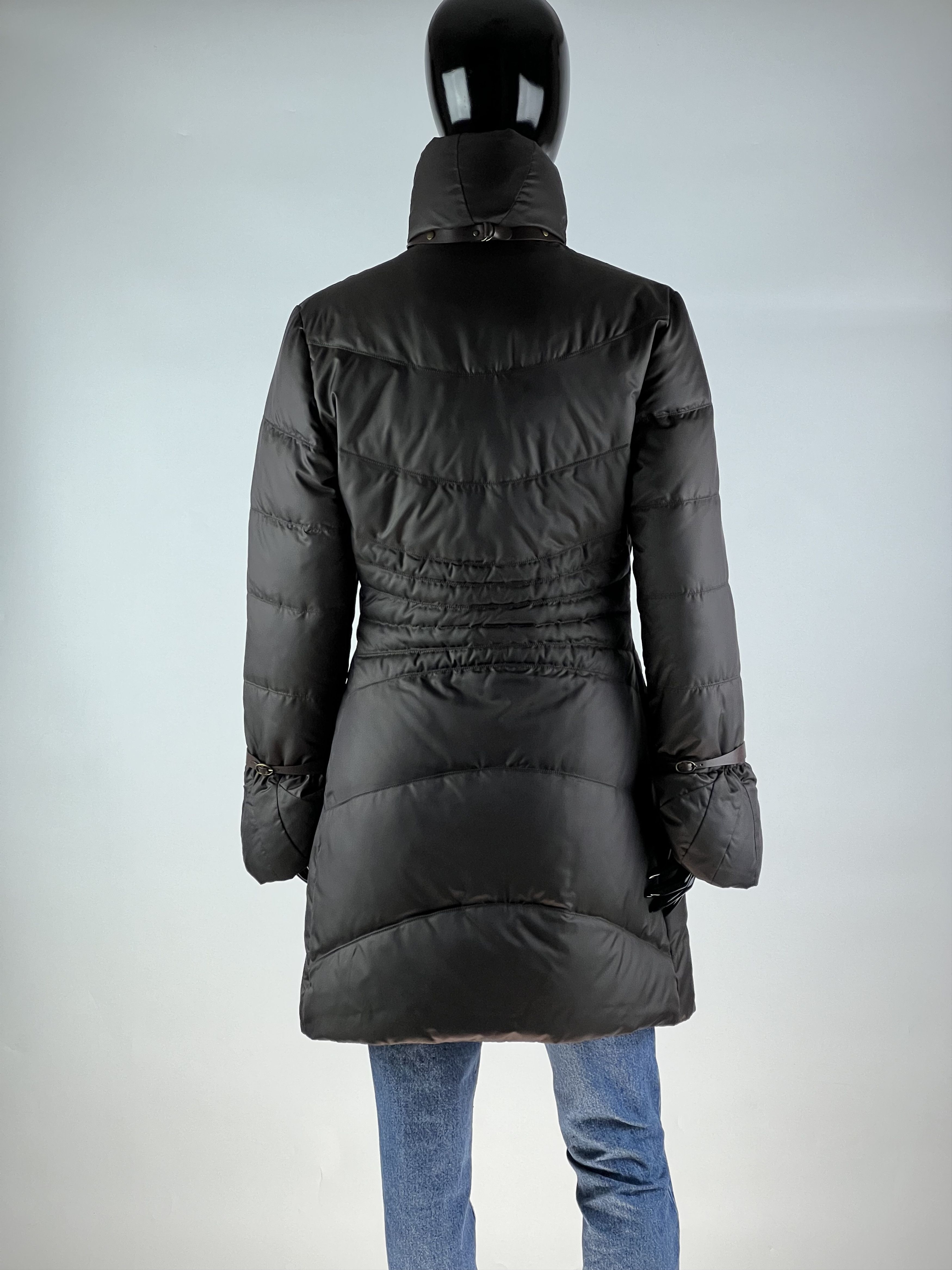Gianfranco Ferre Rare Vintage Gianfranco Ferre Puffer Down Jacket Size XS Size XS / US 0-2 / IT 36-38 - 3 Thumbnail