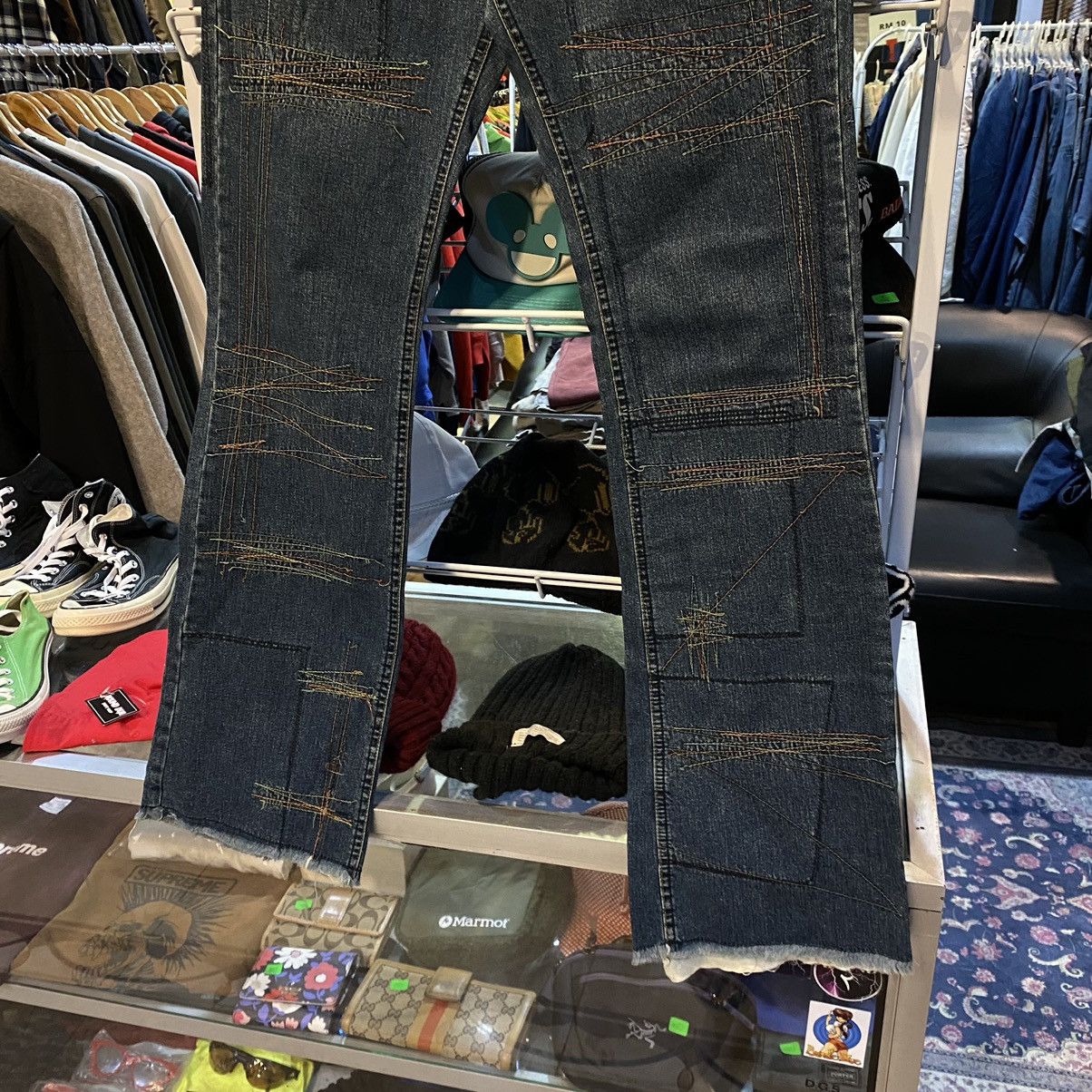 Hysteric Glamour VINTAGE 00’s Hysteric Glamour Landom Stitched Flare Denim Size 26" / US 2 / IT 38 - 4 Thumbnail