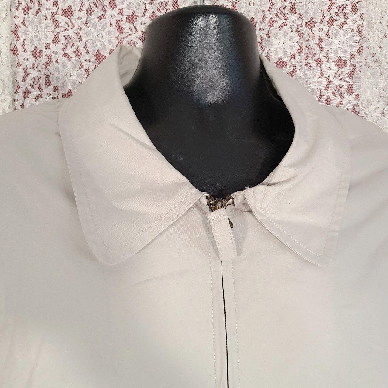 William Barry vintage 90s William Barry cream windbreaker large mens Size US L / EU 52-54 / 3 - 5 Thumbnail
