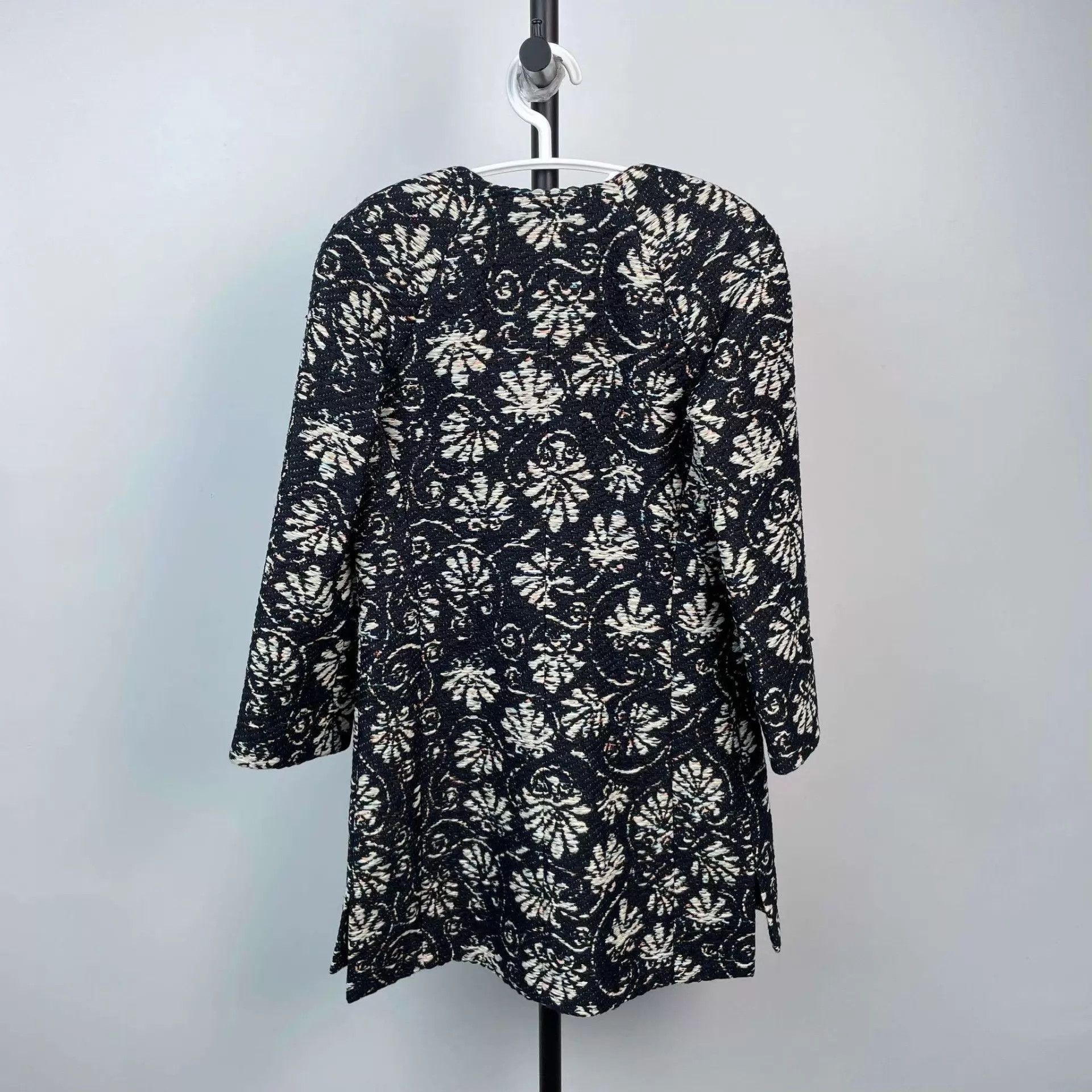 Chanel Chanel 95 New tweed jacket 34 black/white Size XS / US 0-2 / IT 36-38 - 2 Thumbnail