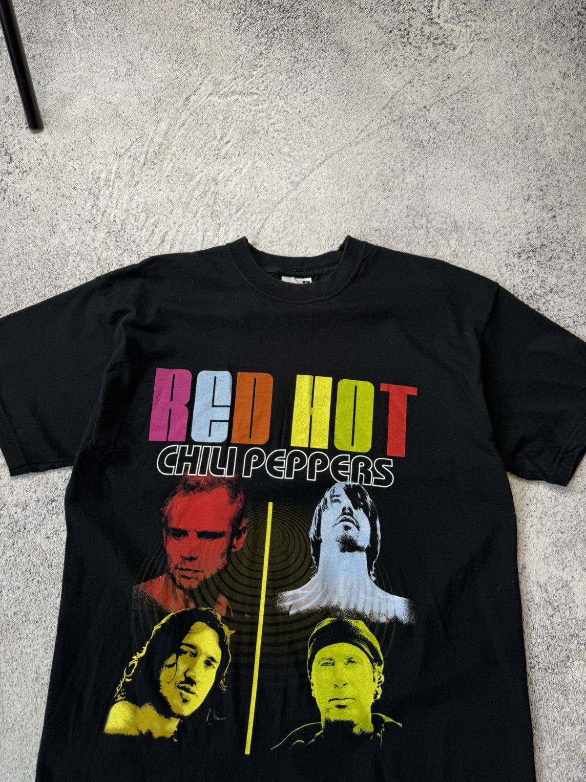 Band Tees 2004 Vintage Red Hot Chili Peppers Summer Tour Band Tee Size US M / EU 48-50 / 2 - 5 Thumbnail