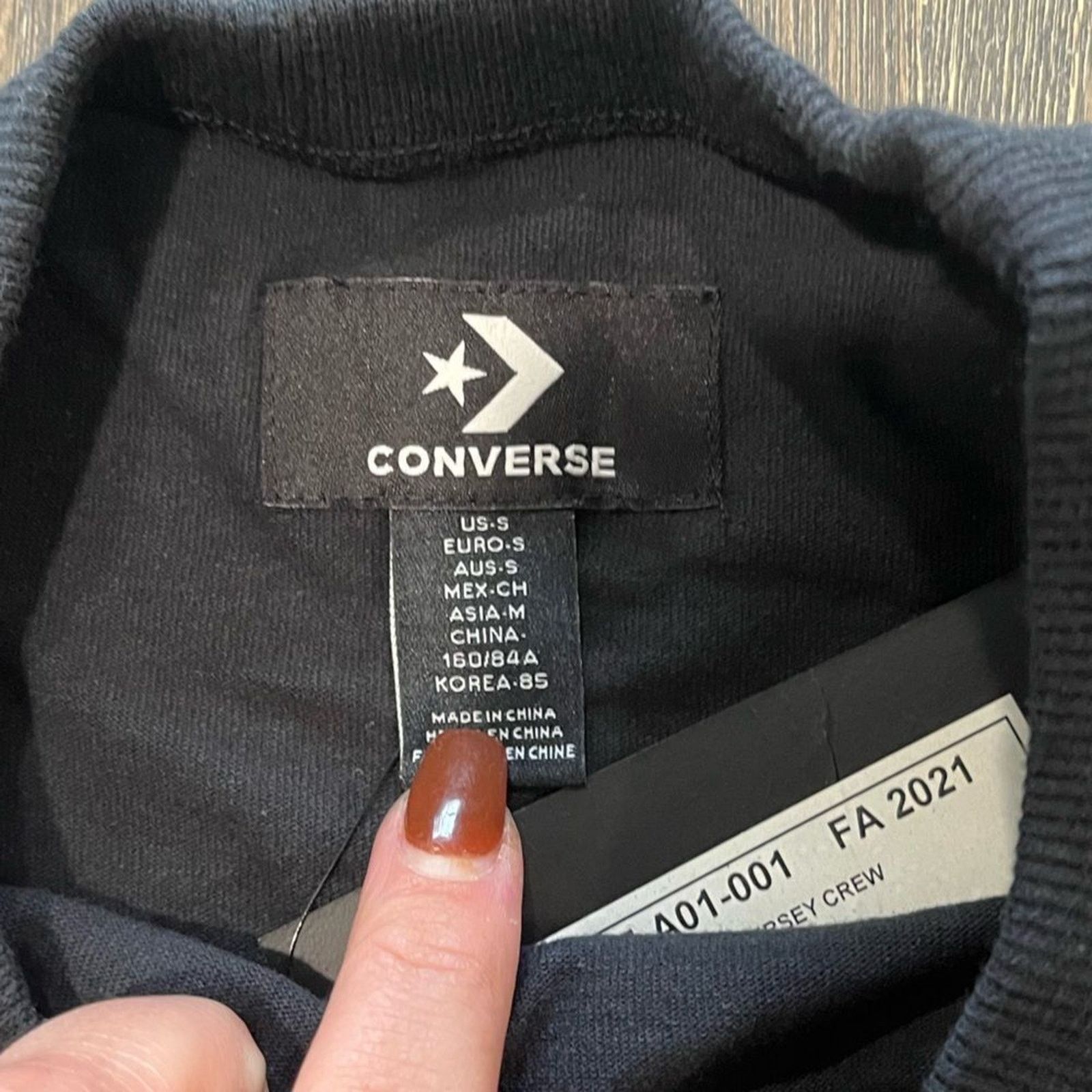 Converse NWT Converse Black Long Sleeve Jersey Crew T-Shirt - Size S Size S / US 4 / IT 40 - 6 Thumbnail