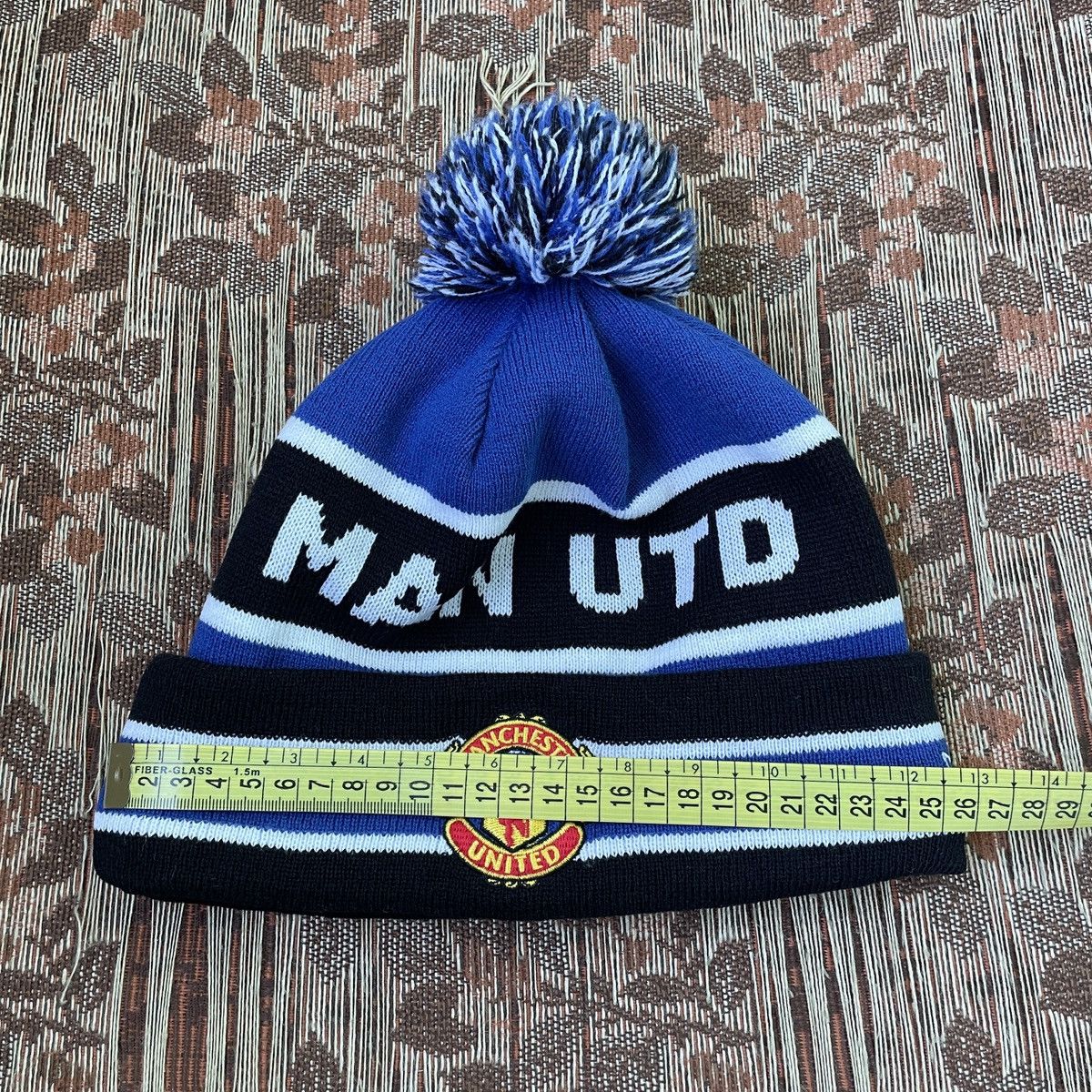 New Era Vintage Manchester United New Era Blue football Hat Beanie Size ONE SIZE - 9 Thumbnail