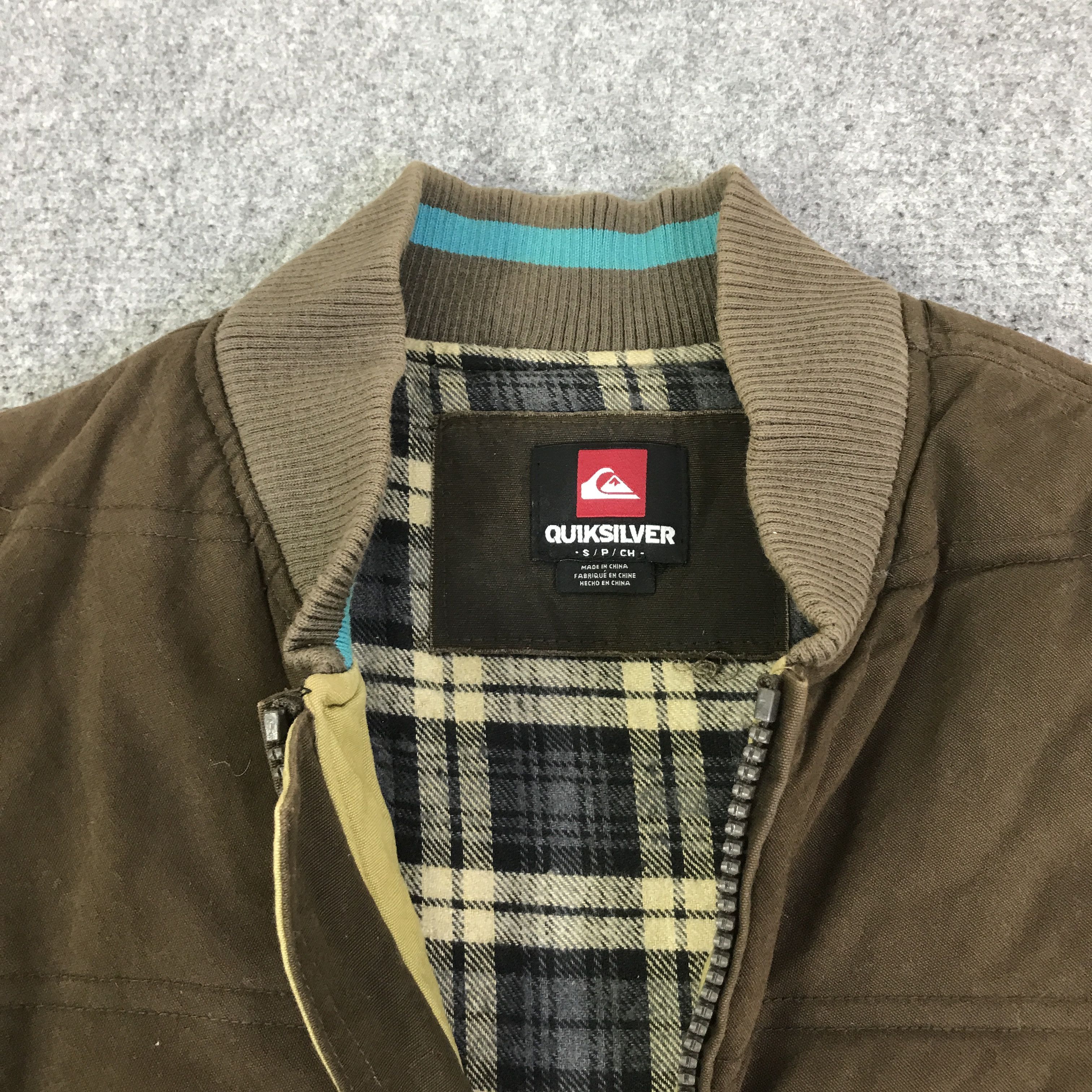 Quicksilver quicksilver vest K120B10 Size US S / EU 44-46 / 1 - 5 Thumbnail