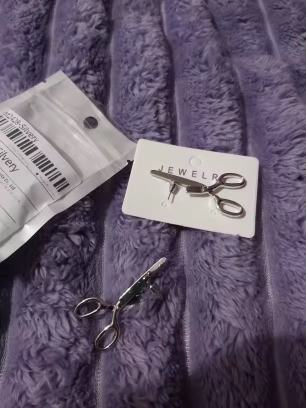 Jewelry Punk Aesthetic "Broken" Scissors Earrings Size ONE SIZE - 4 Thumbnail