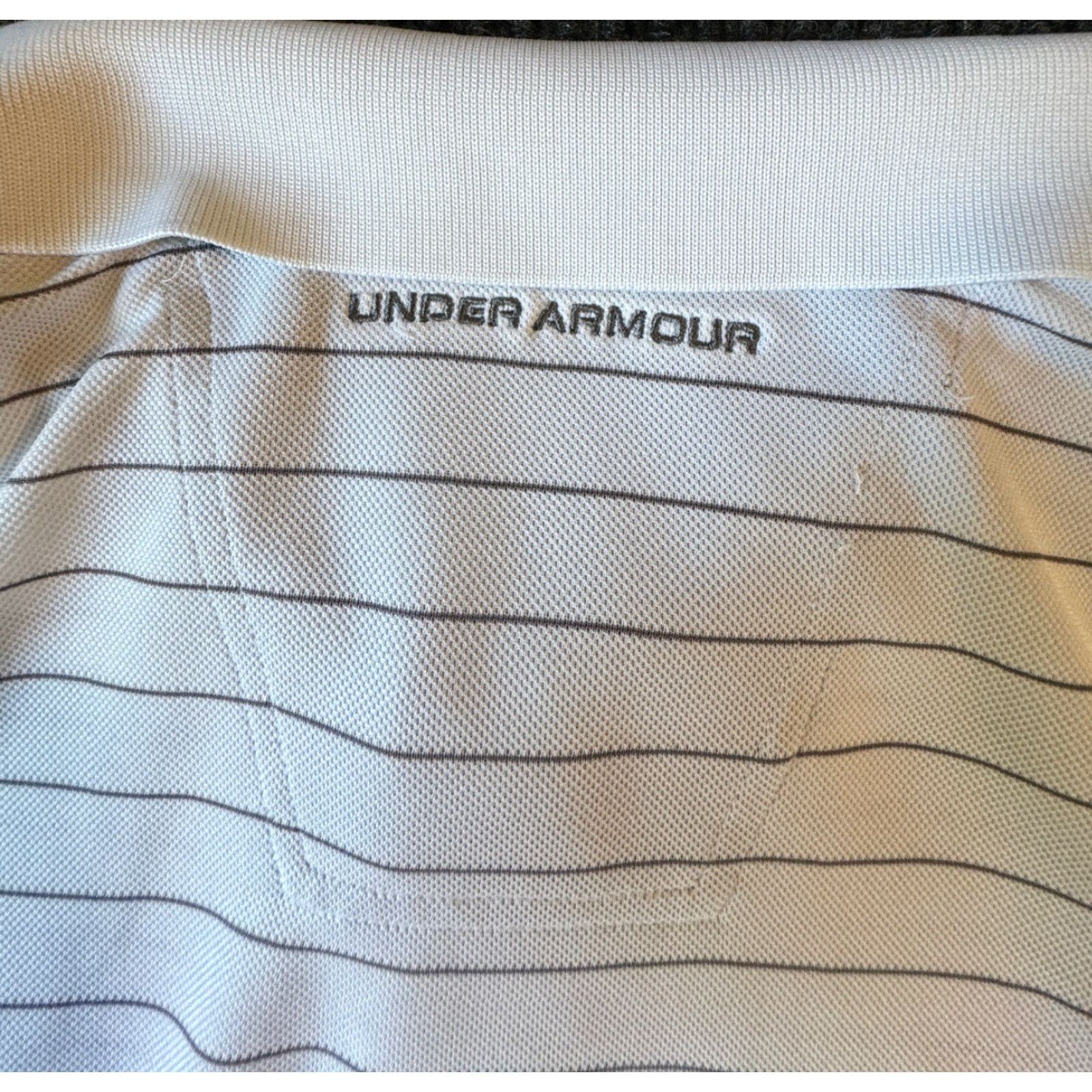 Under Armour Under Armour HeatGear Polo Shirt Short Sleeve Mens XL White Gray Striped Polo Shirt Size US XL / EU 56 / 4 - 4 Thumbnail