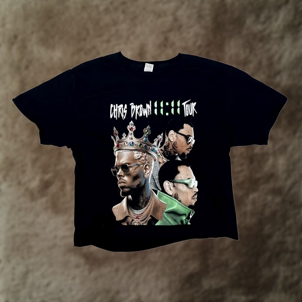 Fruit Of The Loom Chris Brown 11:11 Tour Concert T-Shirt Womens Large Black R&B Hip Hop Crop Size L / US 10 / IT 46 - 1 Thumbnail