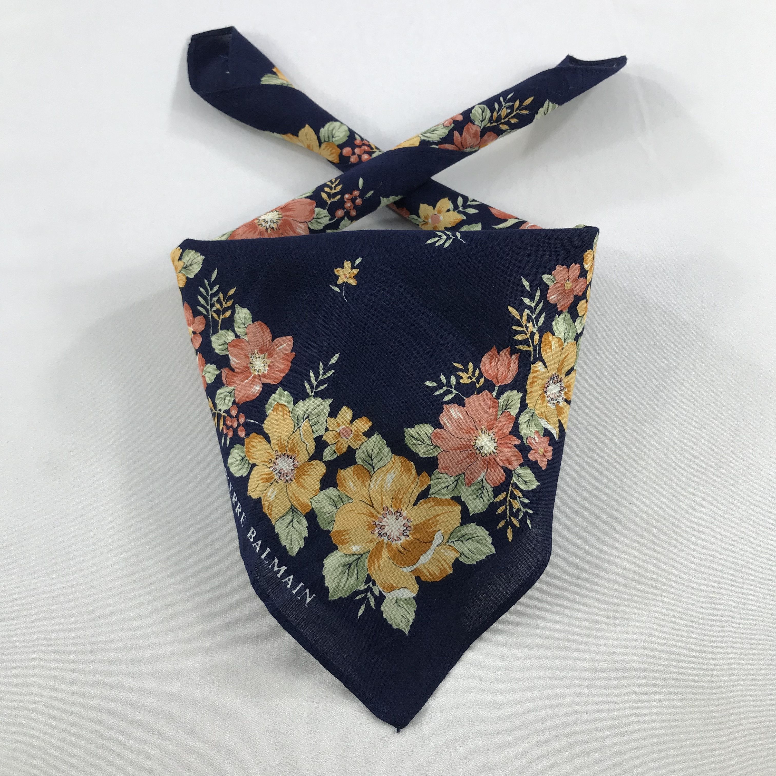 Pierre Balmain × Vintage Pierre Balmain Bandana / Handkerchief / Neckerchief -S2716 Size ONE SIZE - 3 Thumbnail