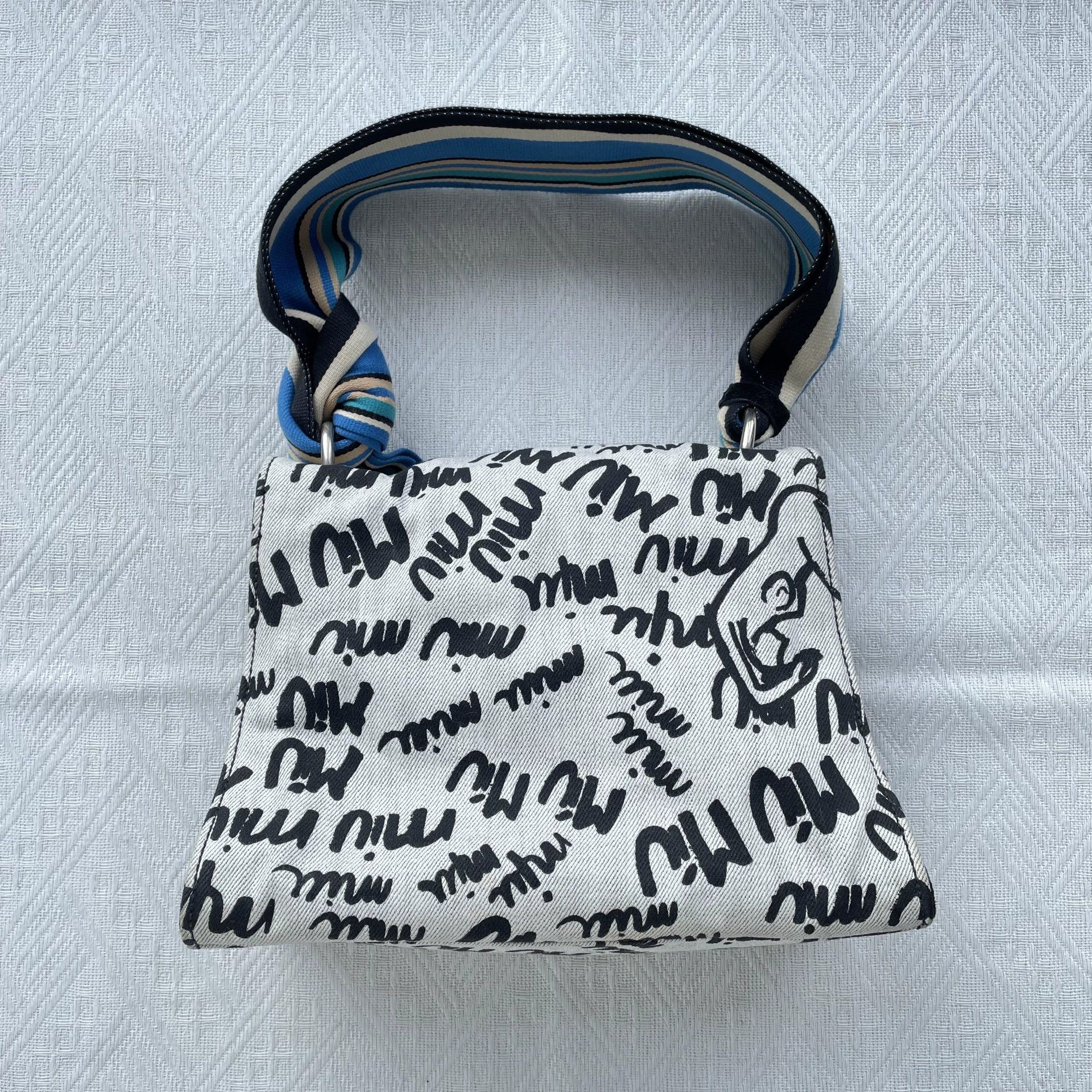 Miu Miu MIU MIU Artist Graffiti Canvas Tote 98 New 28x21x12 Size ONE SIZE - 2 Thumbnail