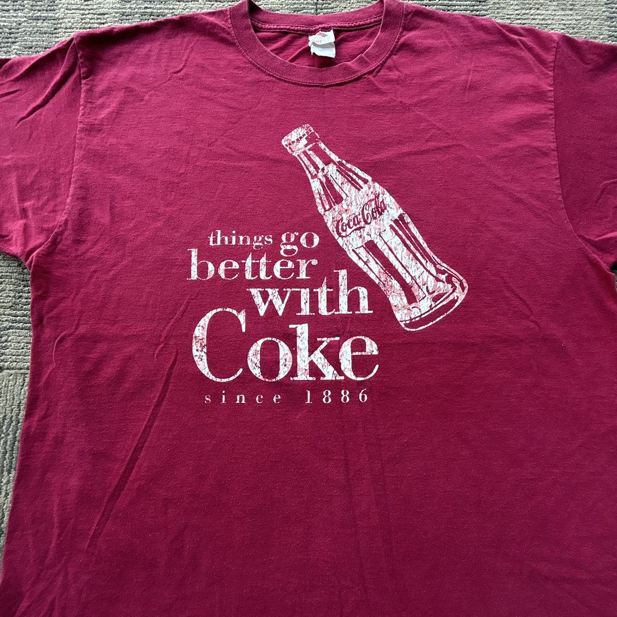 Coca Cola Coca-Cola Vtg “Things Go Better With Coke” Spell-Out T-shirt Size US XL / EU 56 / 4 - 2 Thumbnail