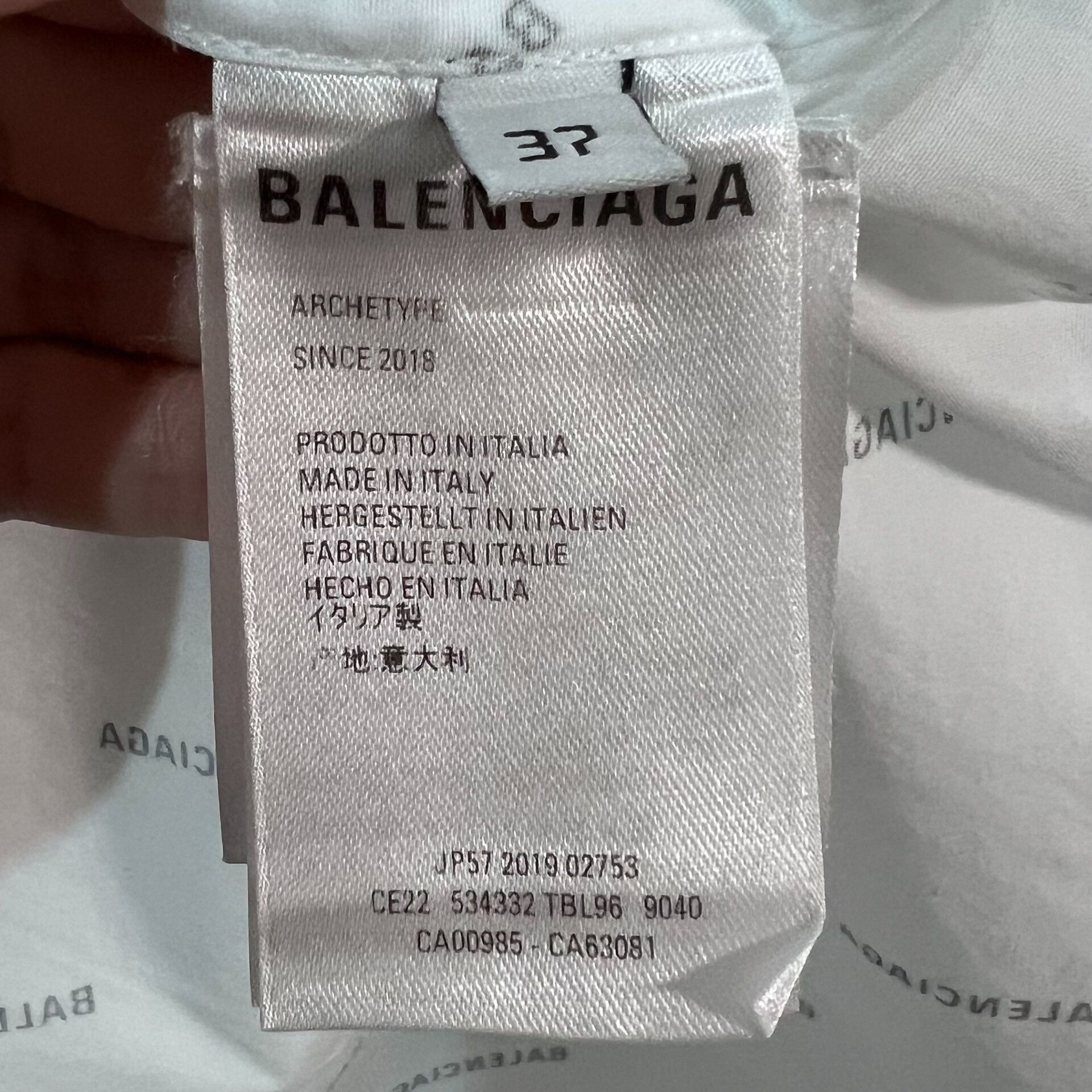 Balenciaga balenciaga white logo short sleeve shirt Size US M / EU 48-50 / 2 - 4 Thumbnail