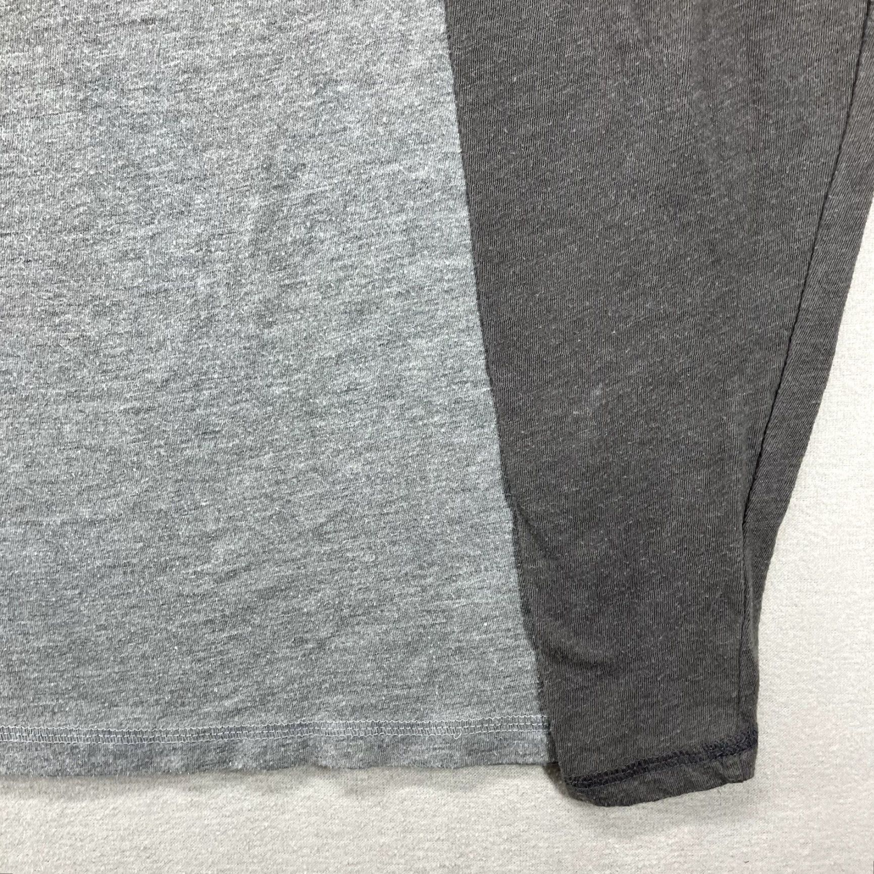 Oakley Oakley Mens T Shirt Baseball Style 90s Graphic Print Gray Crew Neck 3/4 Sleeve Regular Fit Medium Size US M / EU 48-50 / 2 - 7 Thumbnail