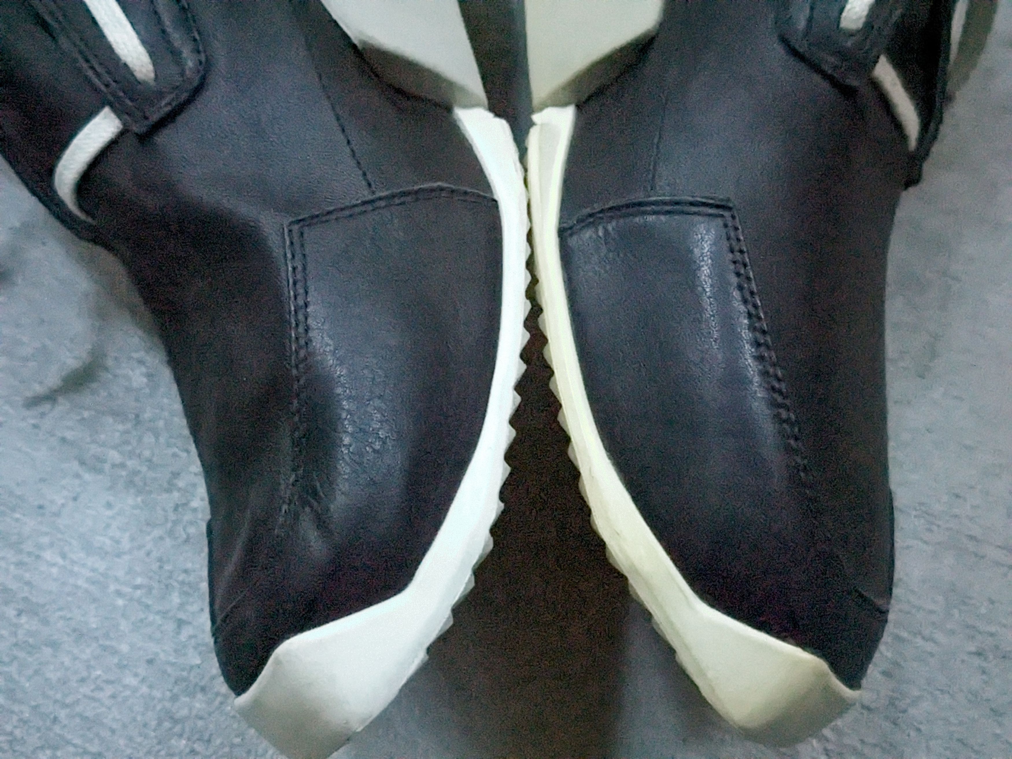 Adidas × Rick Owens Adidas x Rick Owens Level Runner Size 8.5 Black S81141 Size US 8.5 / EU 41-42 - 5 Thumbnail