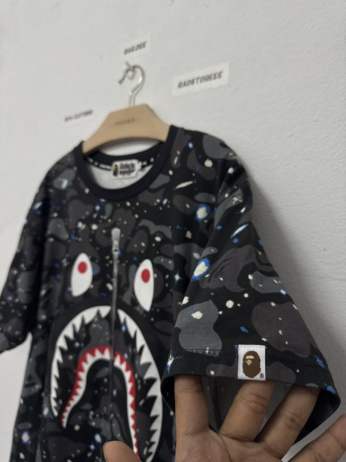 Bape A Bathing Ape Shark Glow In the Dark Tee Size US L / EU 52-54 / 3 - 2 Thumbnail