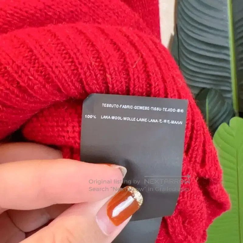 Yves Saint Laurent YSL Red Wool Long Sleeve Knit Sweater . Size S / US 4 / IT 40 - 6 Thumbnail