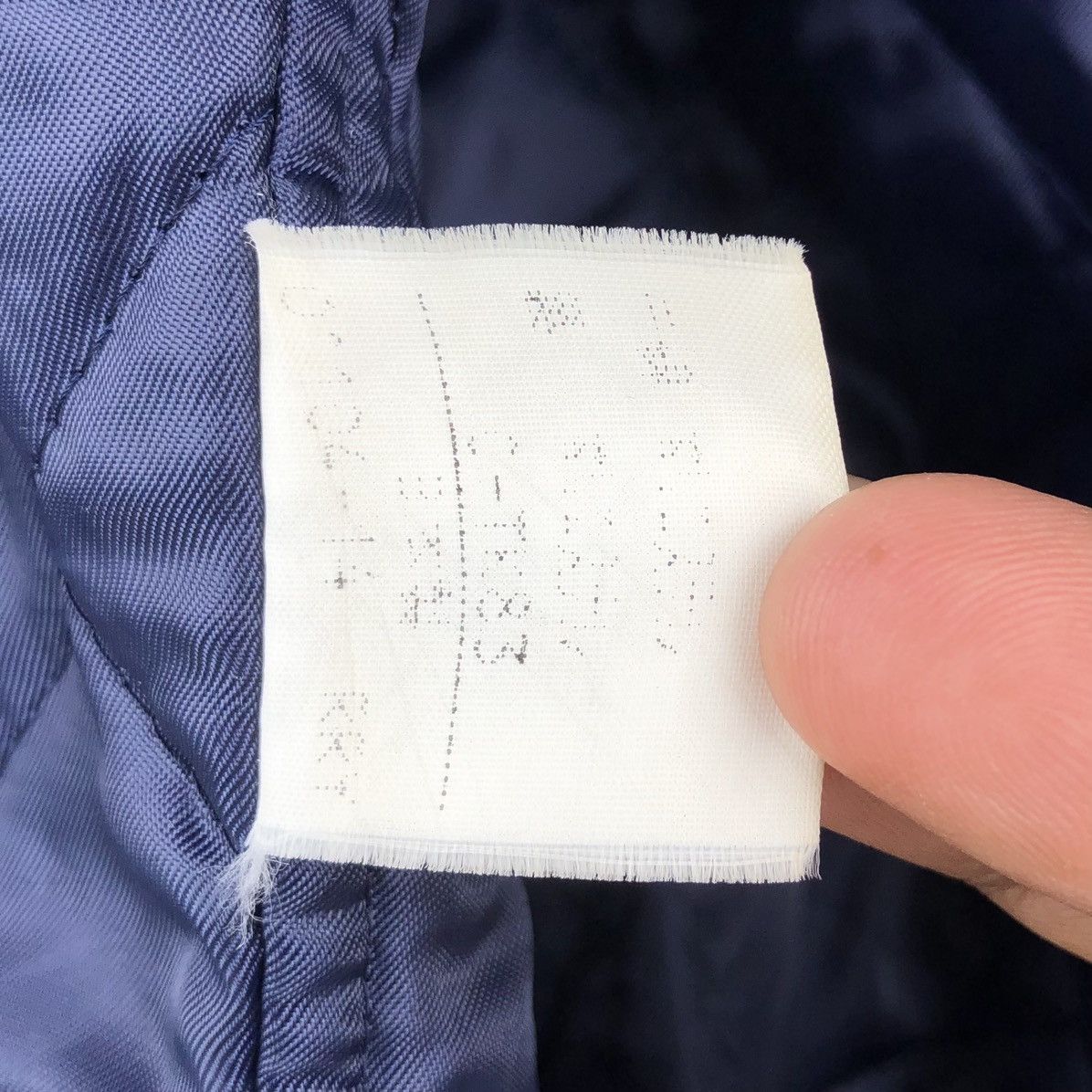 Burberry Vintage Burberrys Lined Embroidery Logo Bomber Jacket Size US M / EU 48-50 / 2 - 21 Thumbnail