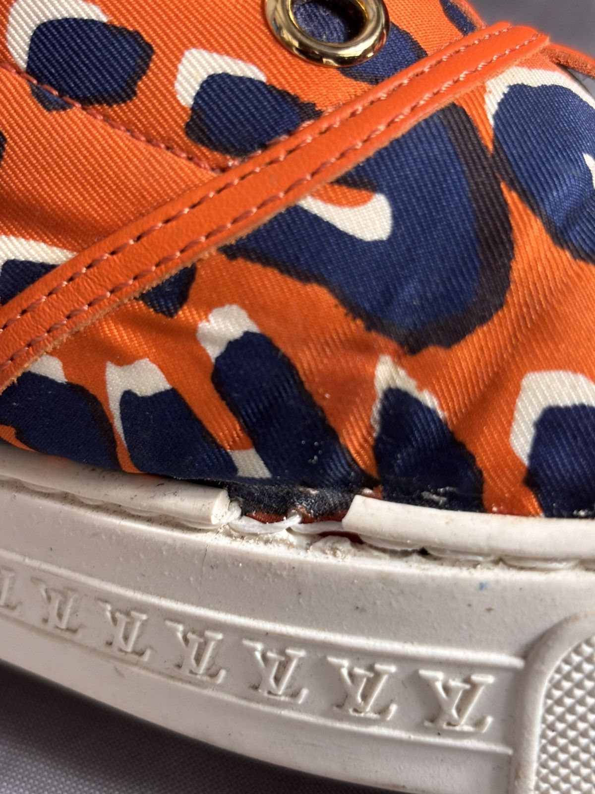 Louis Vuitton Louis Vuitton Tiger Print Sneaker Size US 7.5 / IT 37.5 - 4 Thumbnail