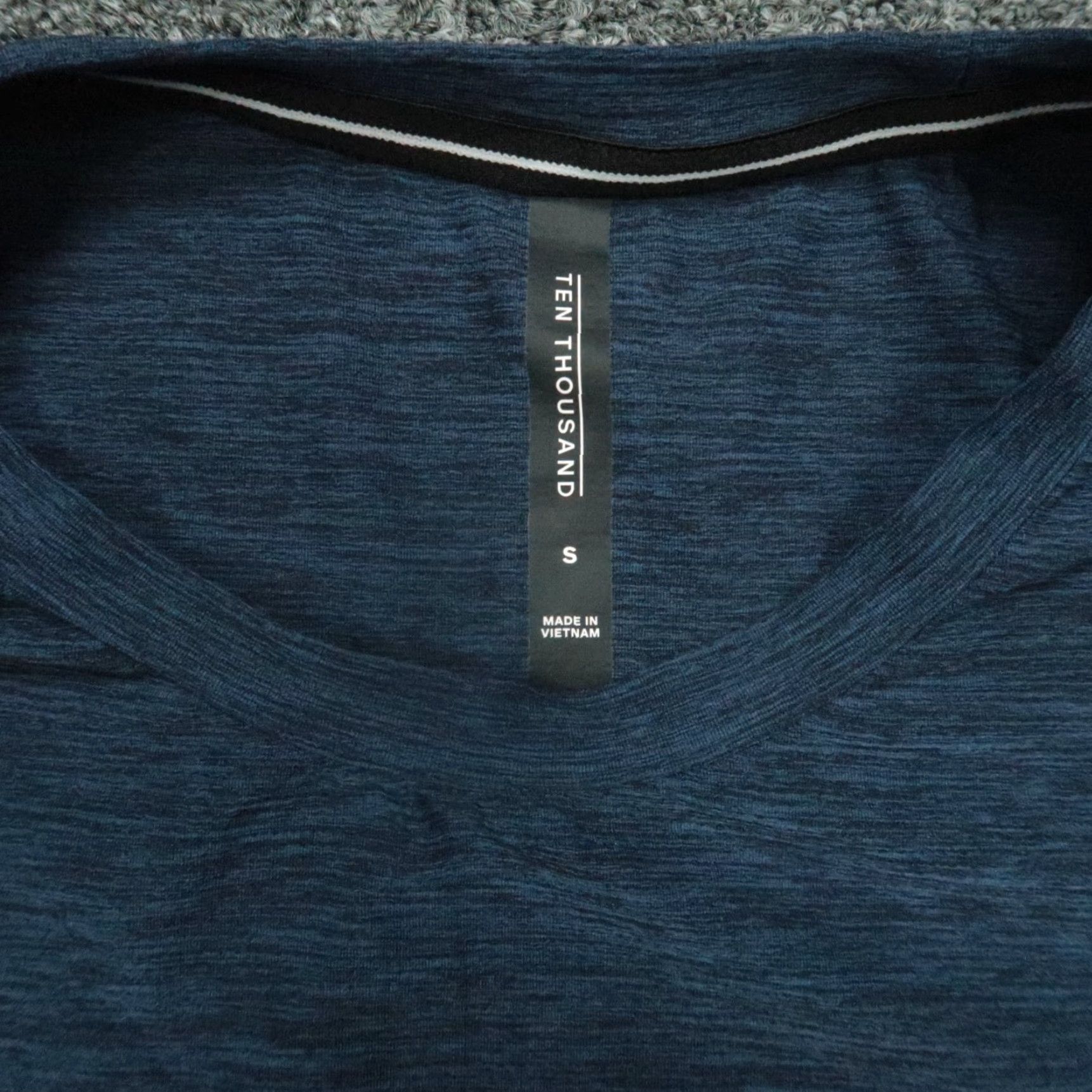 Ten Thousand Ten Thousand Shirt Men Small Blue Long Sleeve T-Shirt LS Performance Quick Dry Breathable Lightweight Moisture Wicking Size US S / EU 44-46 / 1 - 2 Thumbnail