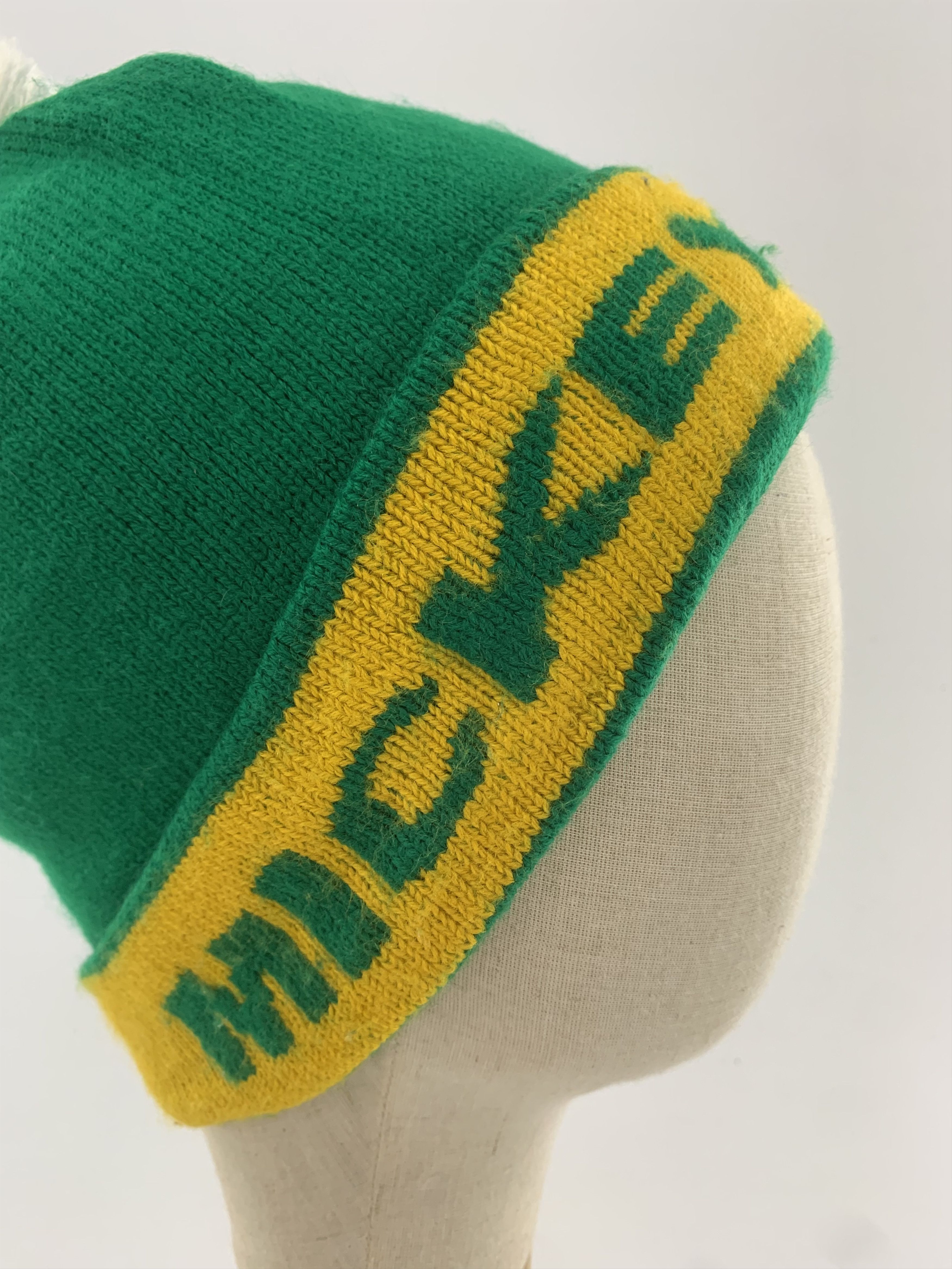Disney Mickey Beanie Hat Snowcap Size ONE SIZE - 5 Thumbnail