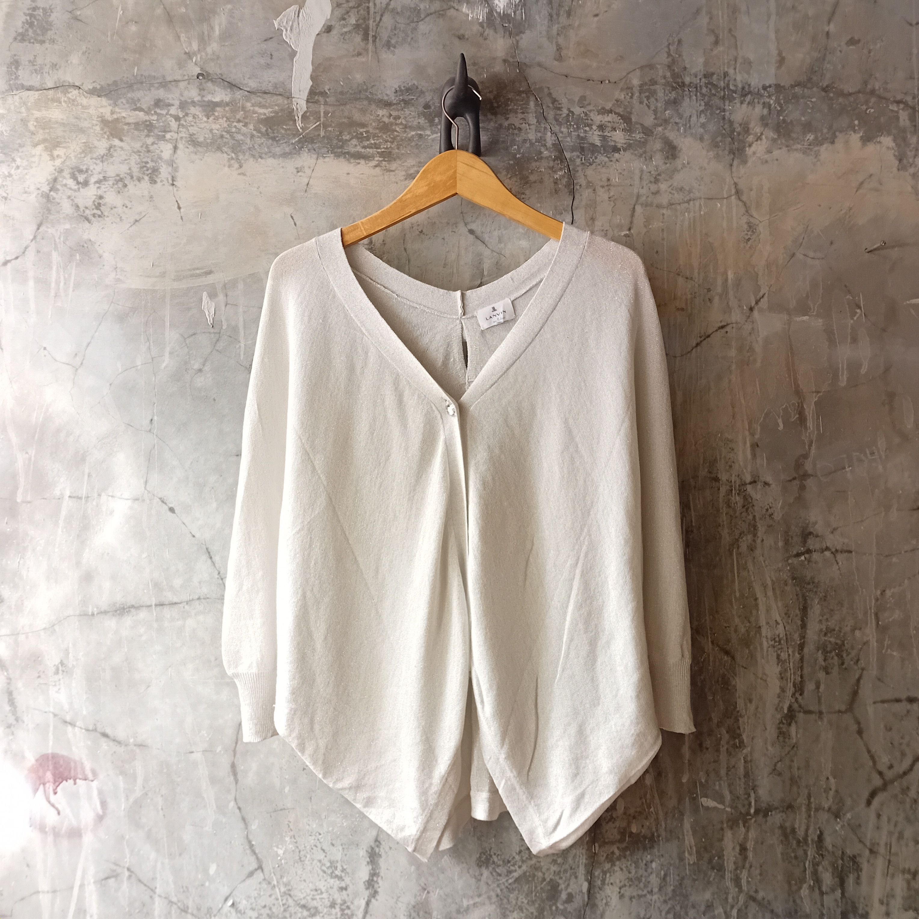 Tシャツ・カットソー LANVIN Women Tops RW PO0048 K004 A24 10 Black Lanvin LANVIN Women Tops RW PO0048 K004 A24 10 Black | Grailed