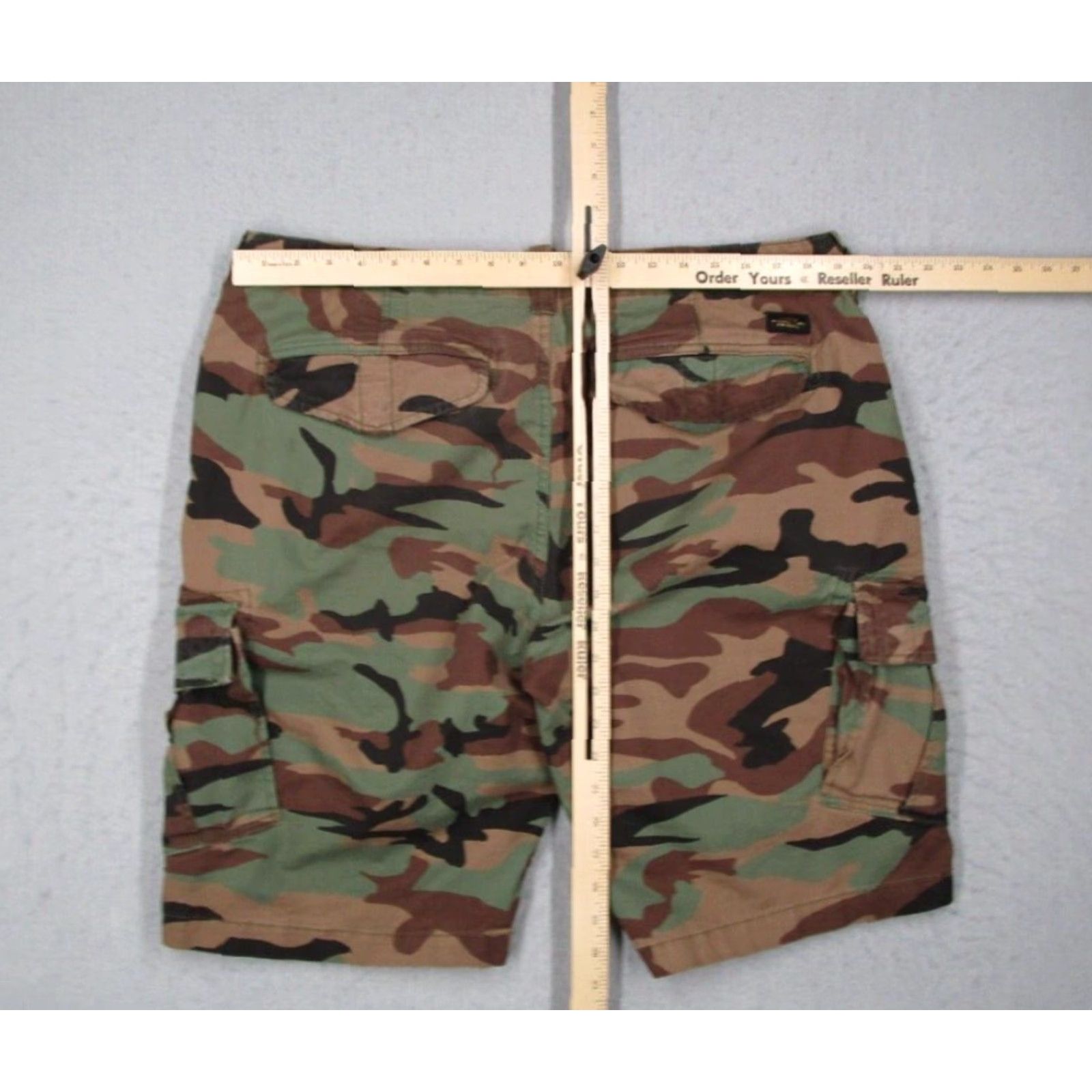 Superdry Superdry Mens 38 Green Camo Cargo Shorts 10" Military Streetwear Skate Size US 38 / EU 54 - 7 Thumbnail