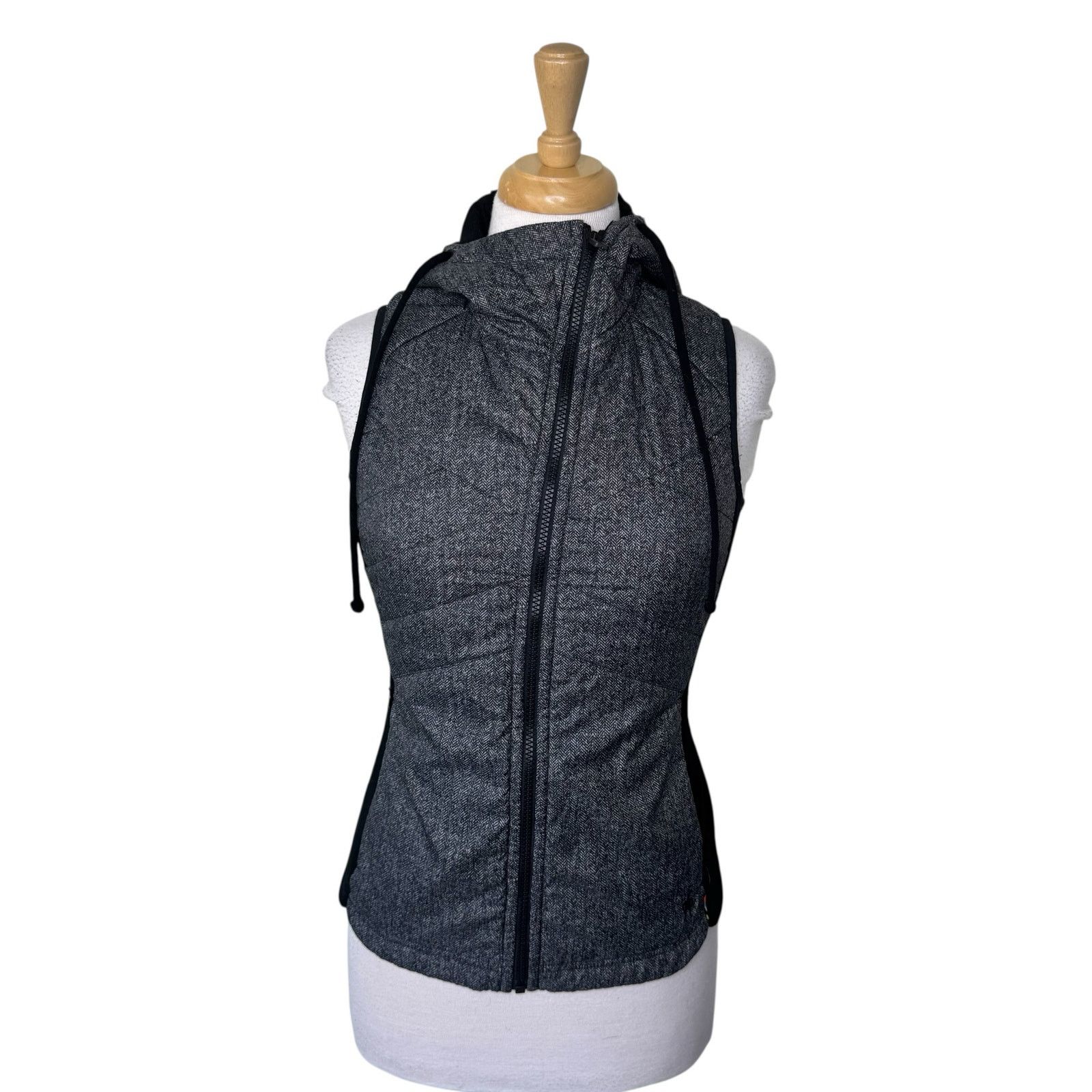Smartwool SMARTWOOL Merino Wool Double Propulsion Hooded Gray Vest Size XS / US 0-2 / IT 36-38 - 1 Thumbnail