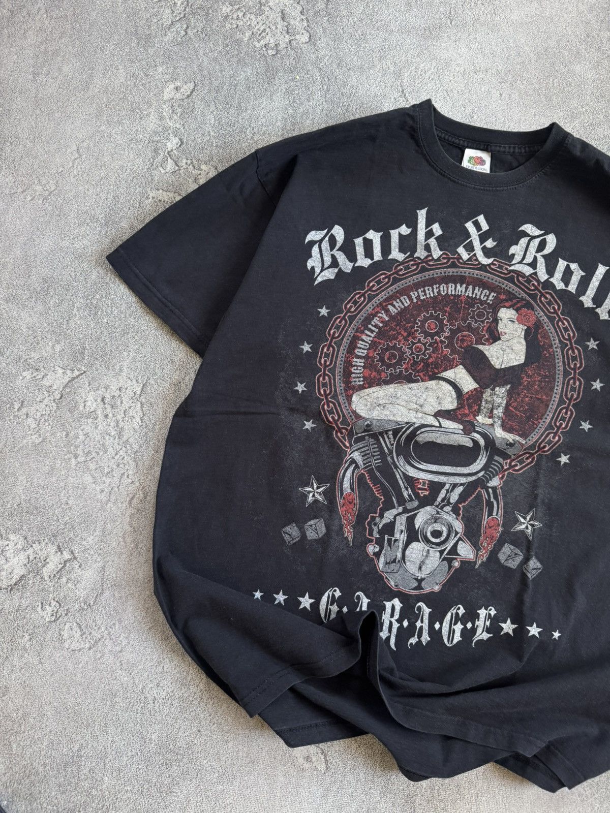 Band Tees Rock & Roll Garage nude Girl tee tshirt vintage 90s Size US XL / EU 56 / 4 - 2 Thumbnail