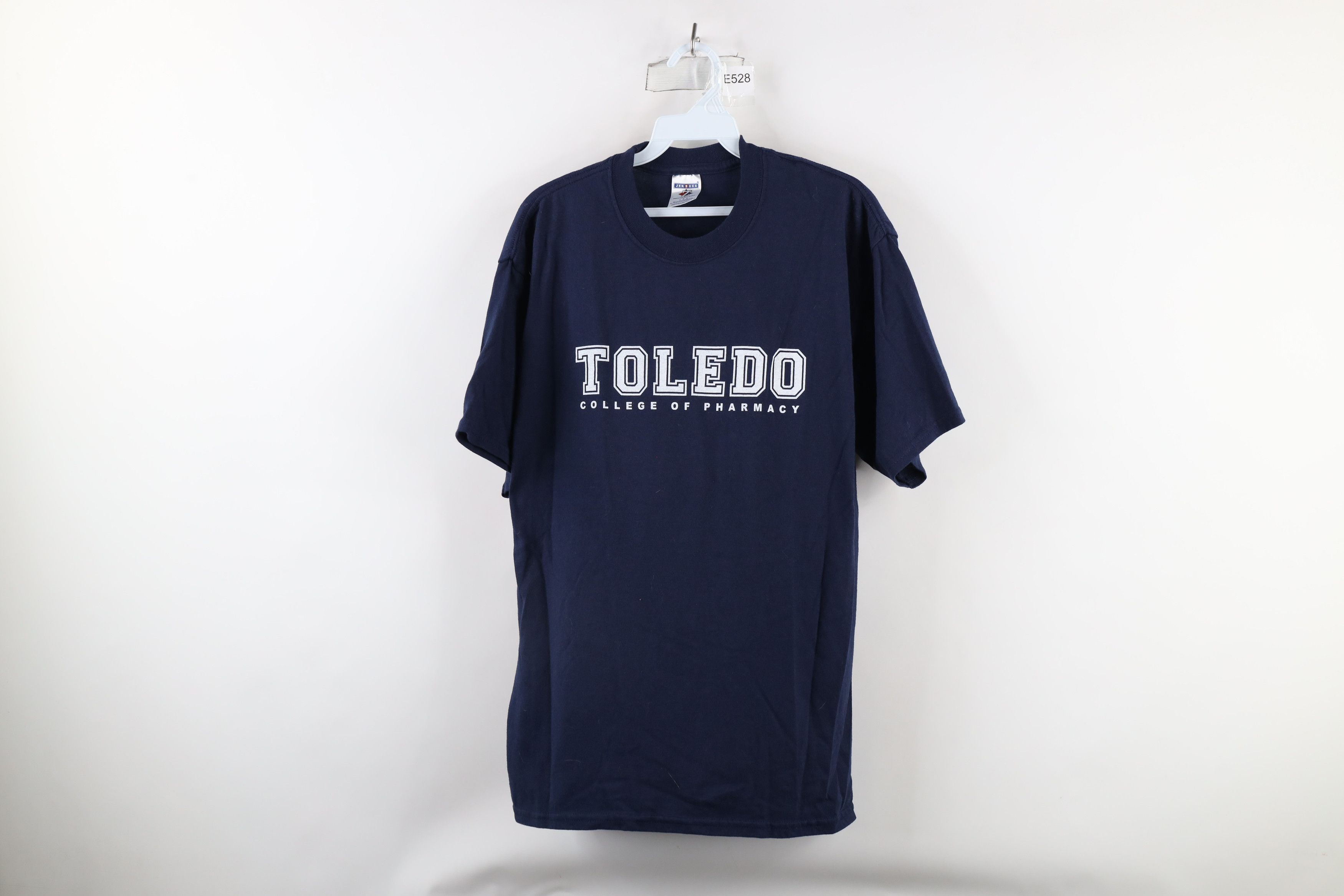 Vintage Vintage 90s University of Toledo College of Pharmacy T-Shirt Size US L / EU 52-54 / 3 - 1 Thumbnail