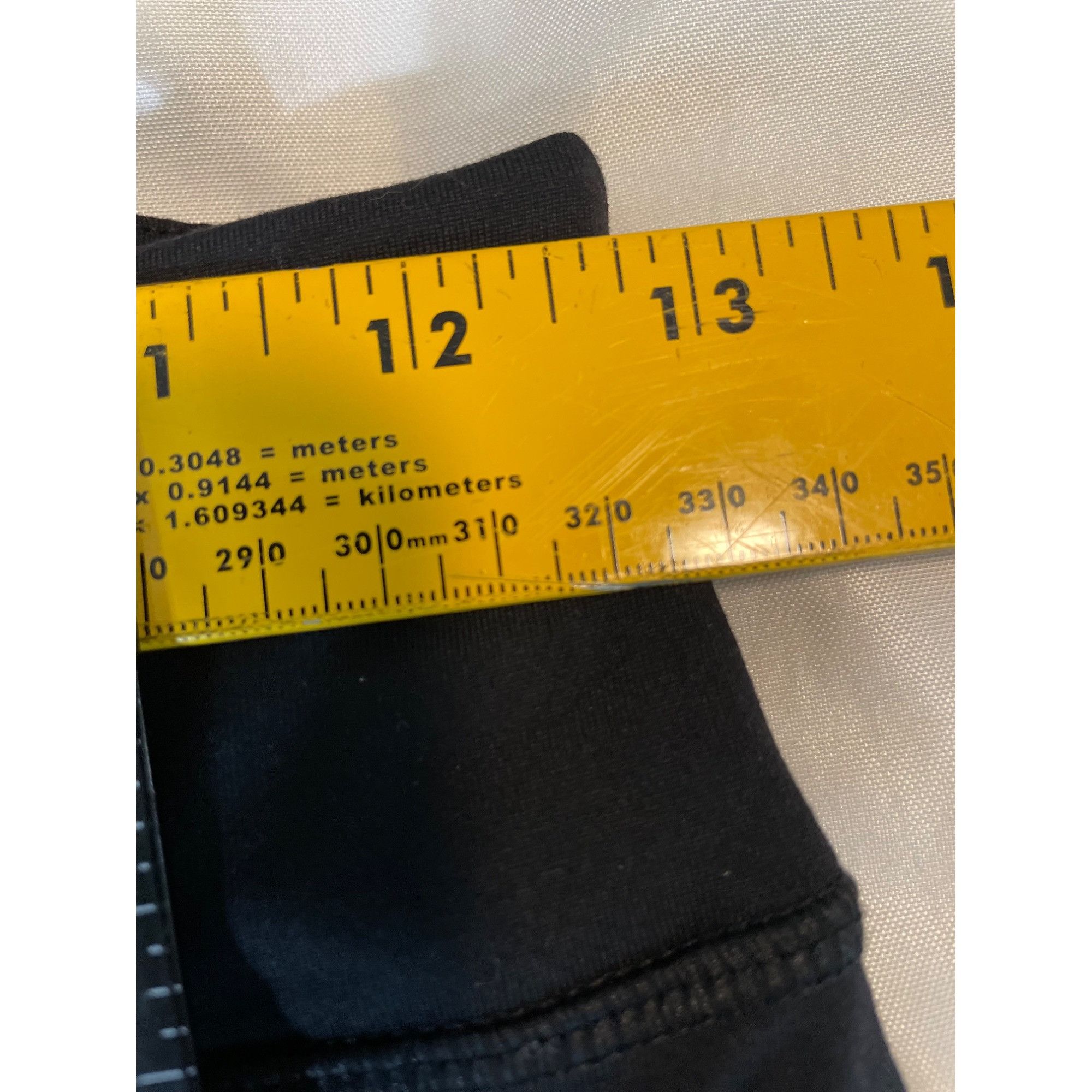 Forever 21 Forever 21 Black Mesh Detail Leggings XS Size 24" / US 00 / IT 34 - 8 Thumbnail