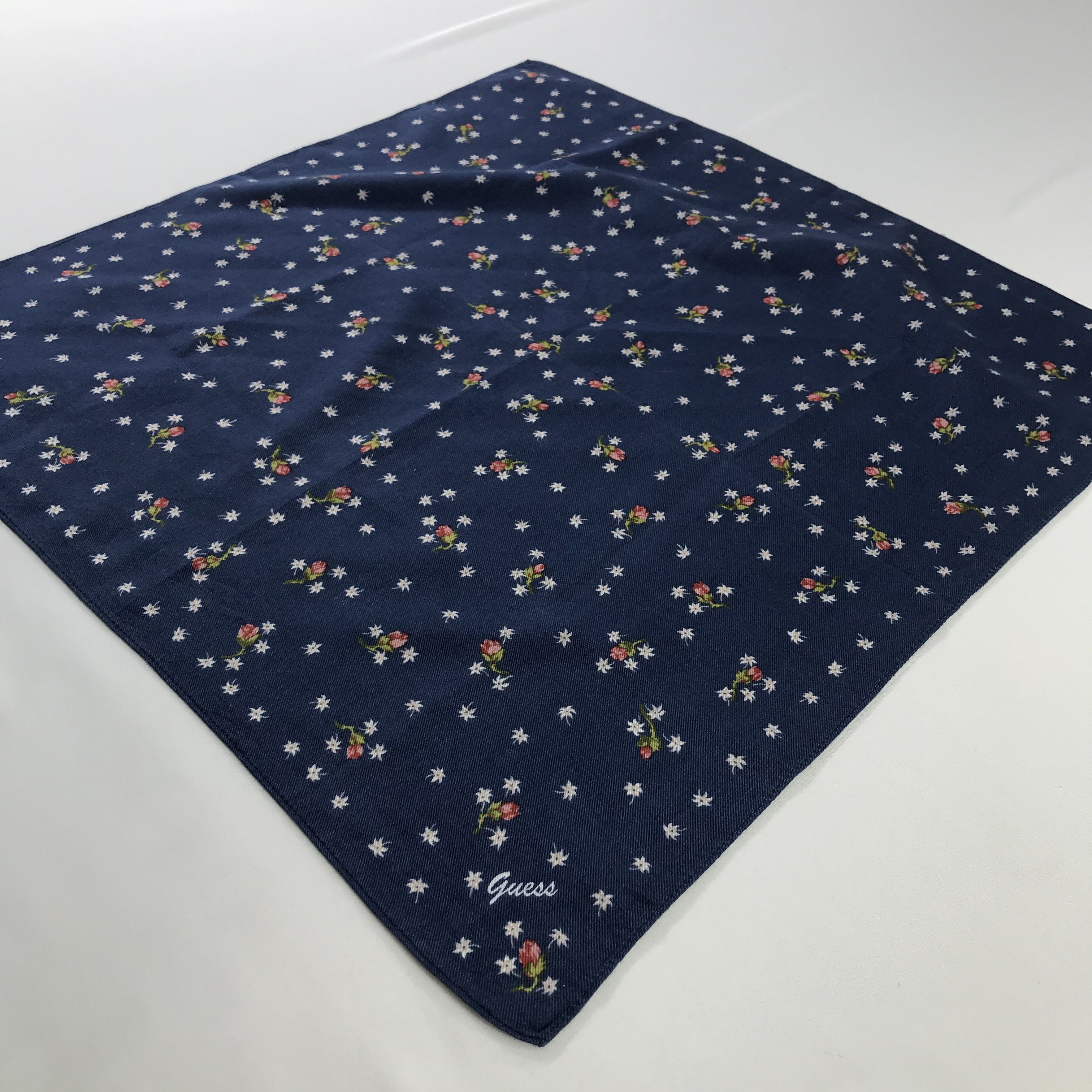 Guess × Vintage Guess Bandana / Handkerchief / Neckerchief - S409 Size ONE SIZE - 2 Thumbnail