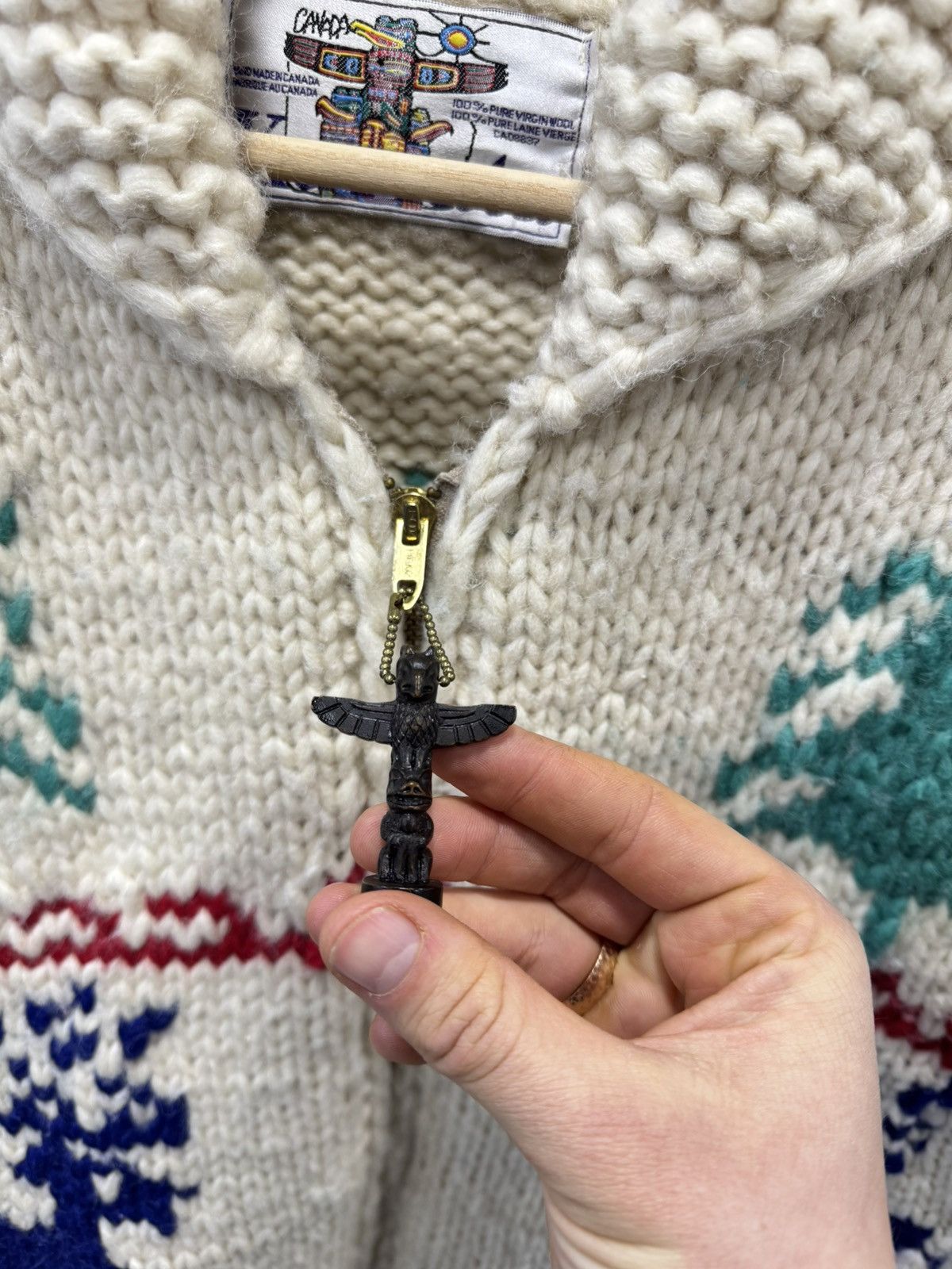 Kanata Hand Knits Kanata Vintage Wool Cowichan Knit sweater size L Size US L / EU 52-54 / 3 - 5 Thumbnail