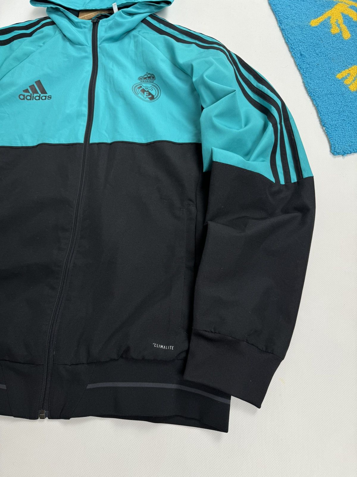 Adidas Adidas Real Madrid Presentation 2018 Blokecore Nylon Jacket Size US L / EU 52-54 / 3 - 5 Thumbnail