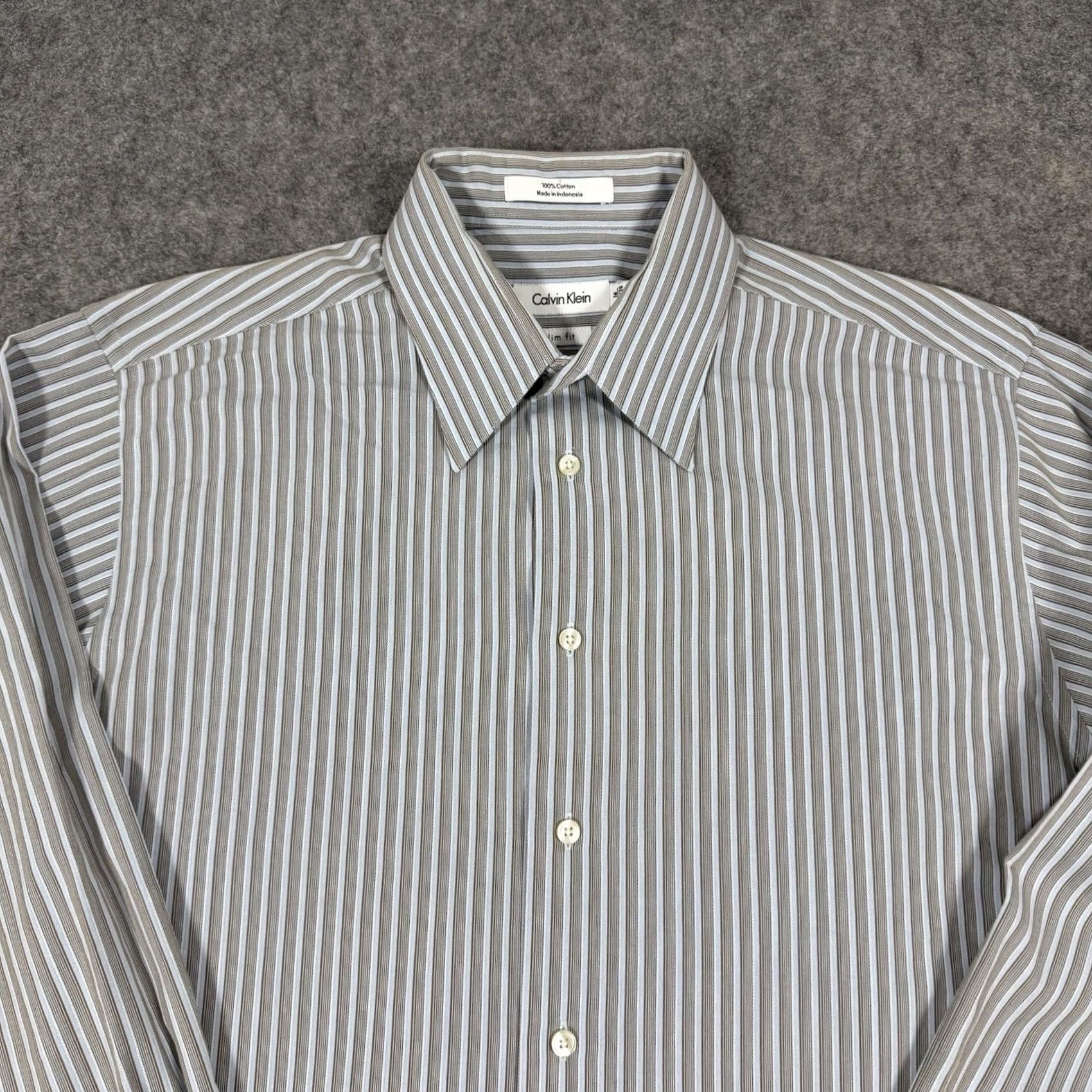 Calvin Klein Calvin Klein Slim Fit Button-Down Shirt Men’s Size 16 34/35 Gray White Stripes Shirt Mens Slim Stripe Calv in Klein Button-Down Shirt Size US L / EU 52-54 / 3 - 3 Thumbnail